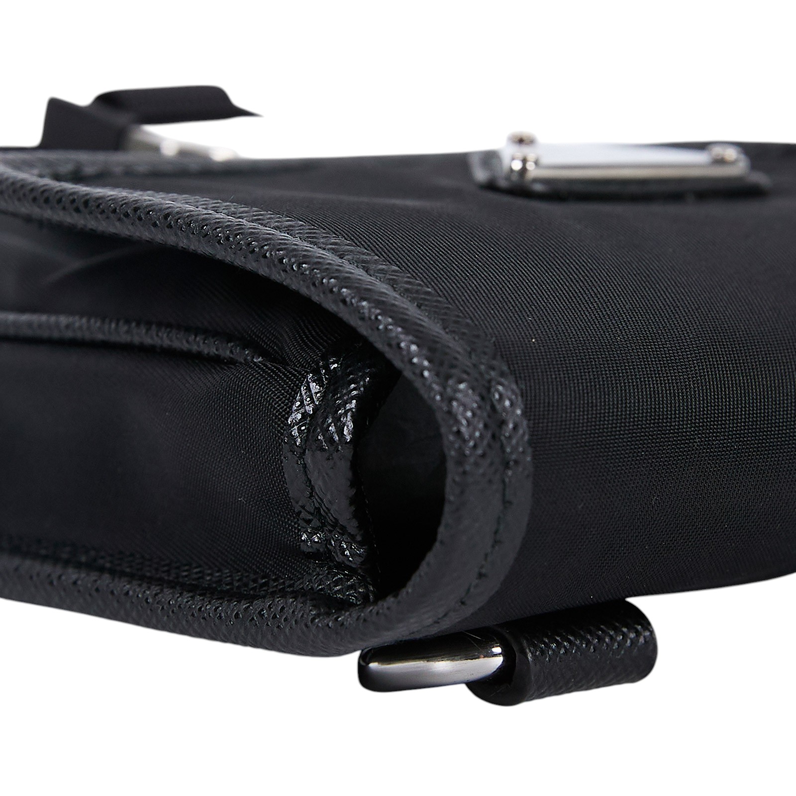 普拉達 PRADA Re-Nylon Saffiano 皮革 智慧型手機 保護套 2ZH109_2DMH 黑尼龍手機包 原廠盒子/保證卡/背帶