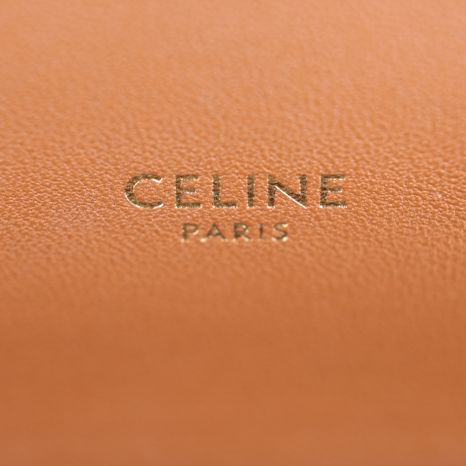 思琳 CELINE Claude 標誌印花 牛皮革 肩揹袋 194142CUZ CLAUDE凱旋印花牛皮革肩背包 防塵袋