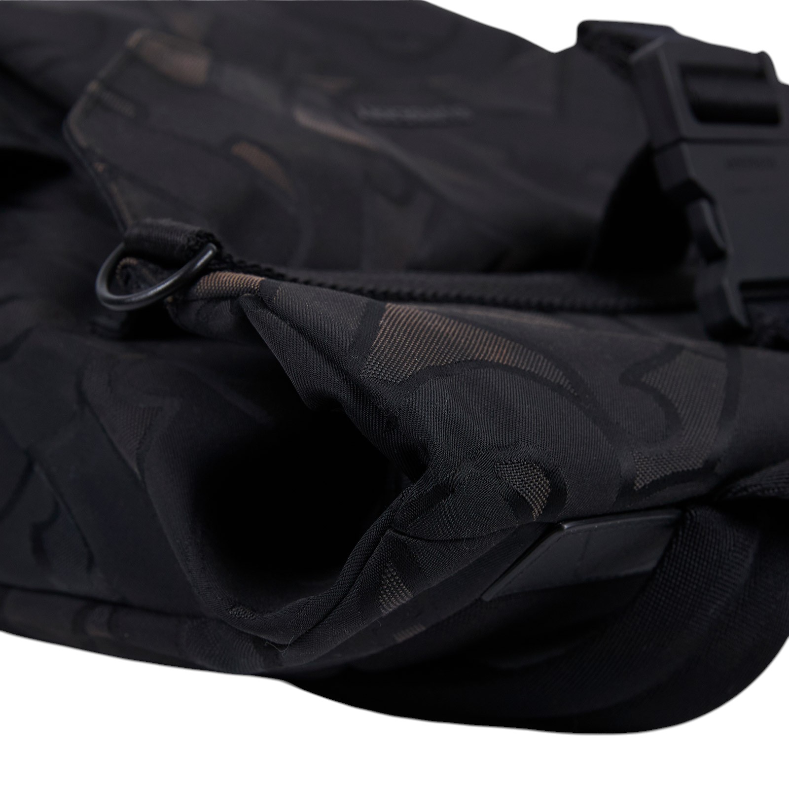 博柏利 BURBERRY The ML Rucksack 後背包 8053269 黑帆布後背包 原廠盒子/防塵袋