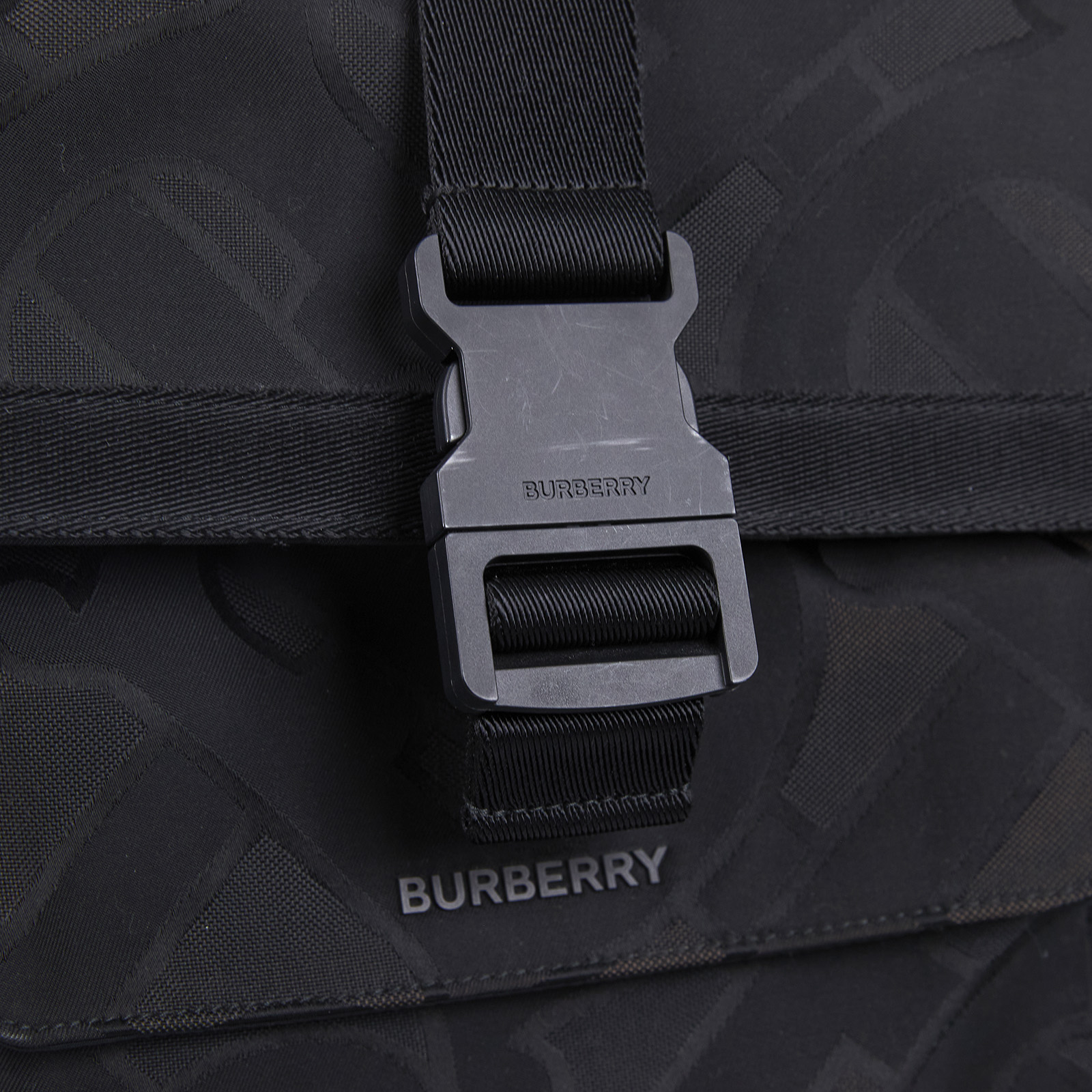 博柏利 BURBERRY The ML Rucksack 後背包 8053269 黑帆布後背包 原廠盒子/防塵袋