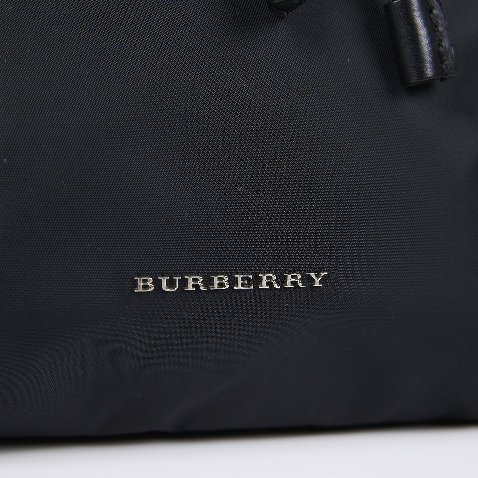 博柏利 BURBERRY The Rucksack 軍用後背包 中型 4048297 黑銀尼龍後背包 防塵袋