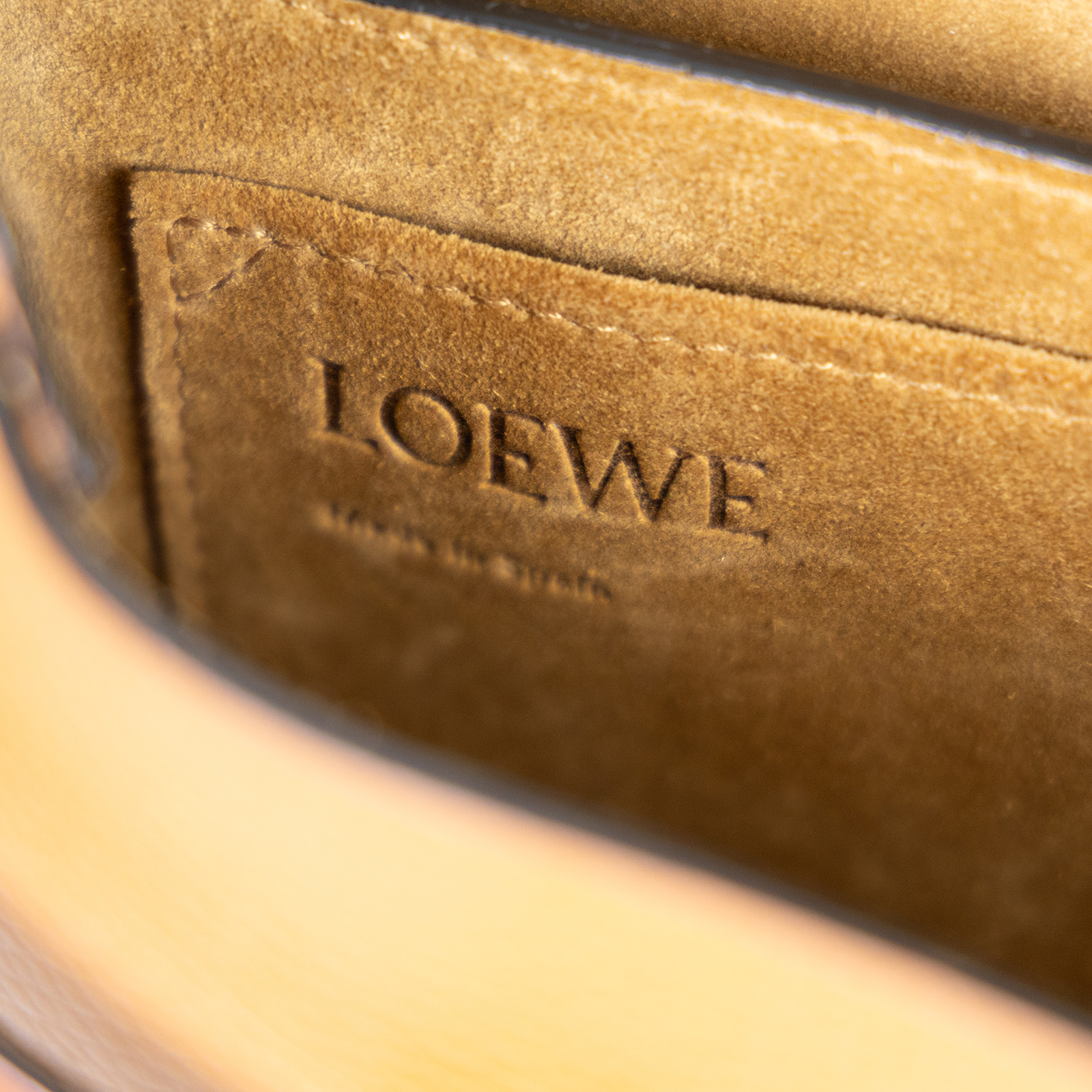 羅意威 LOEWE Small Gate bag 小型 小牛皮 肩背包 321.12.T20 焦糖GATE 小號 原廠盒子/防塵袋