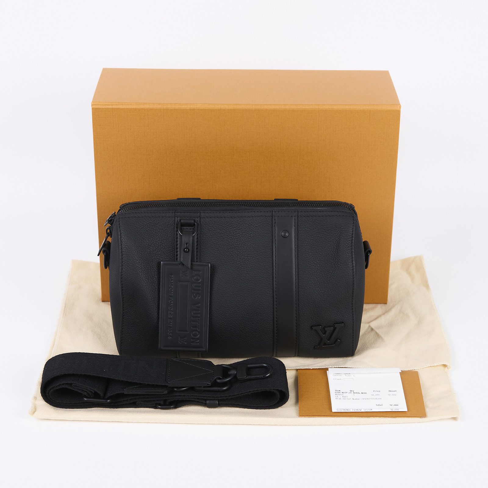 路易威登 LOUIS VUITTON City Keepall 肩背 波士頓包 黑色 M59255 晶片款  原廠盒子/防塵袋/背帶/吊牌