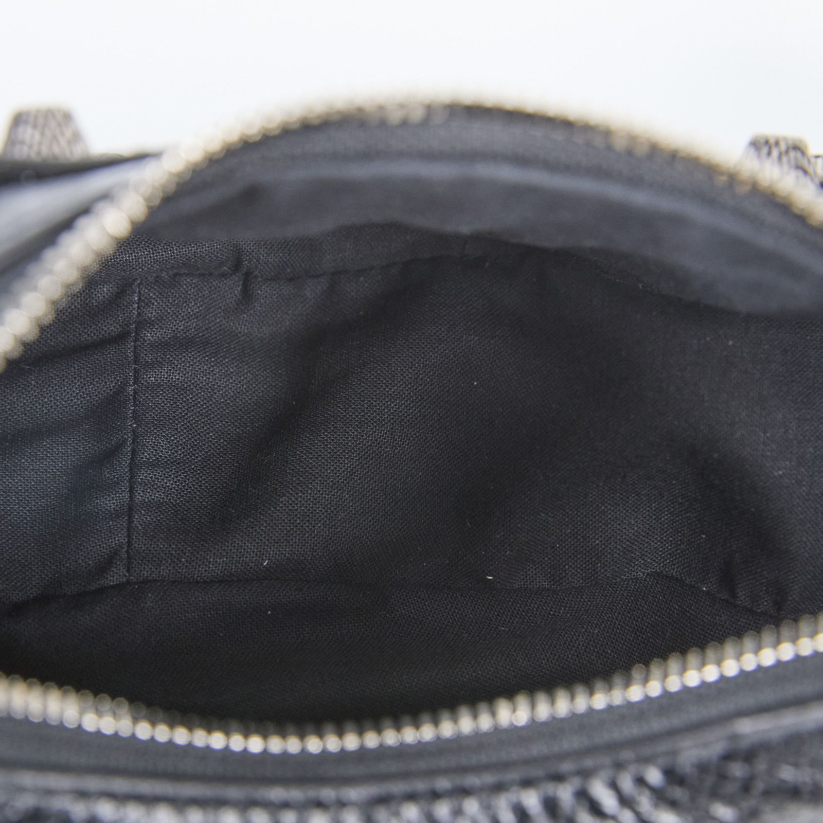 巴黎世家 BALENCIAGA Le cagole XS 半月 可頌包 712813 黑LE CAGOLE XS機車包 防塵袋/內袋/鏡子