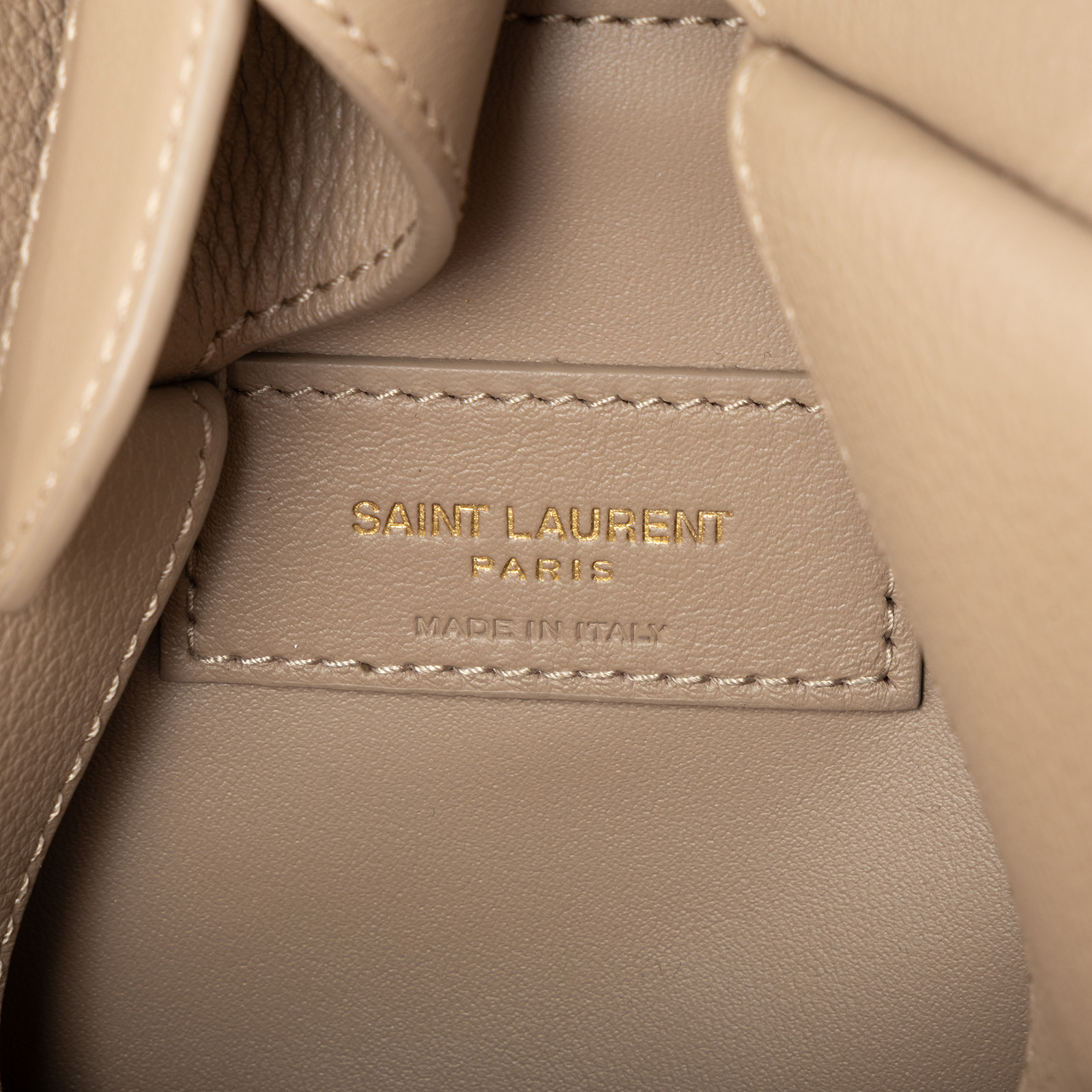 聖羅蘭 YSL SAINT LAURENT LE 5 À 7 小型 粒面皮革 柔軟 手袋 手提包 713938AAAUQ  防塵袋/購買證明