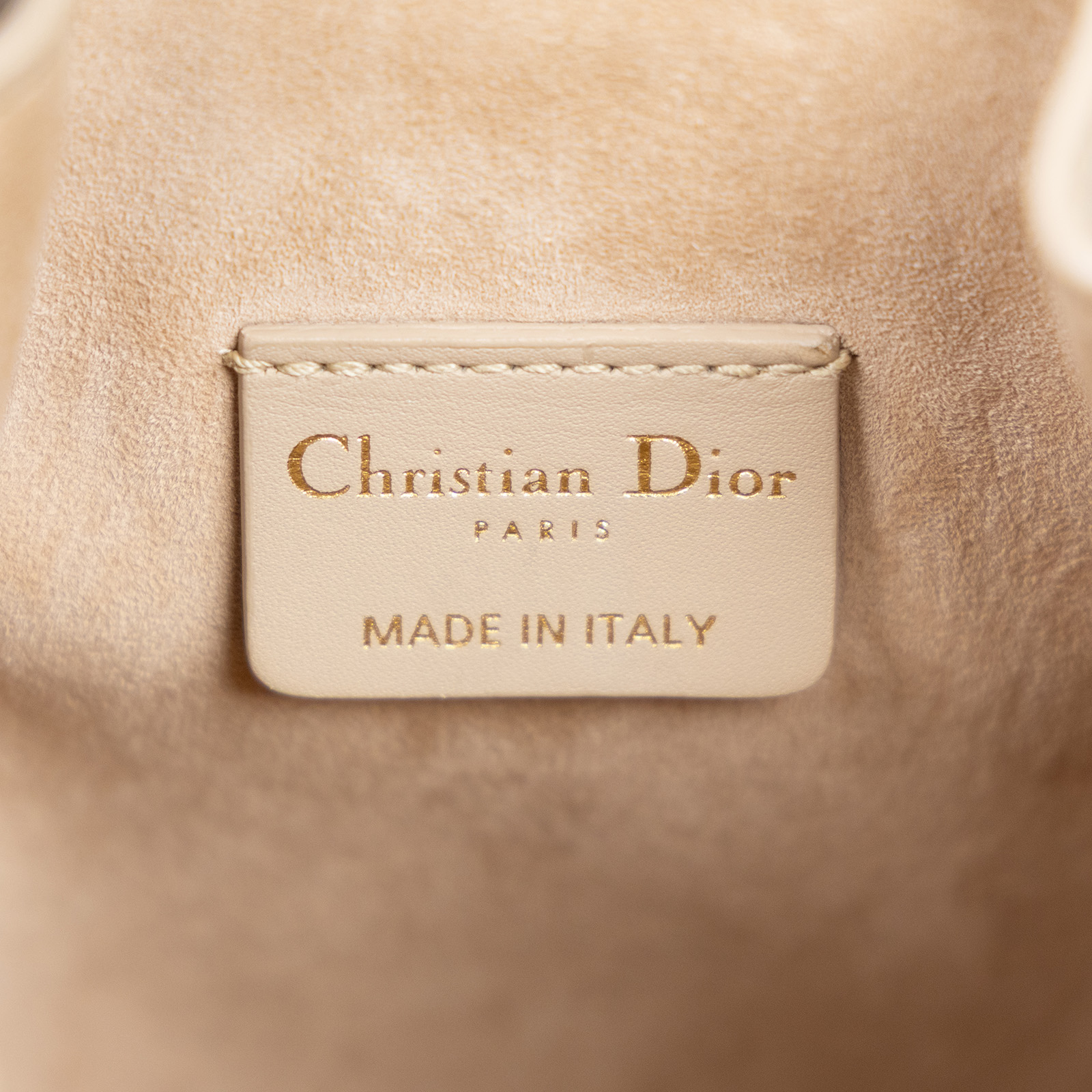 迪奧 CHRISTIAN DIOR Cest Dior 水桶包 M2272UBHA 奶茶CEST SMALL水桶包 原廠盒子/防塵袋/保證卡