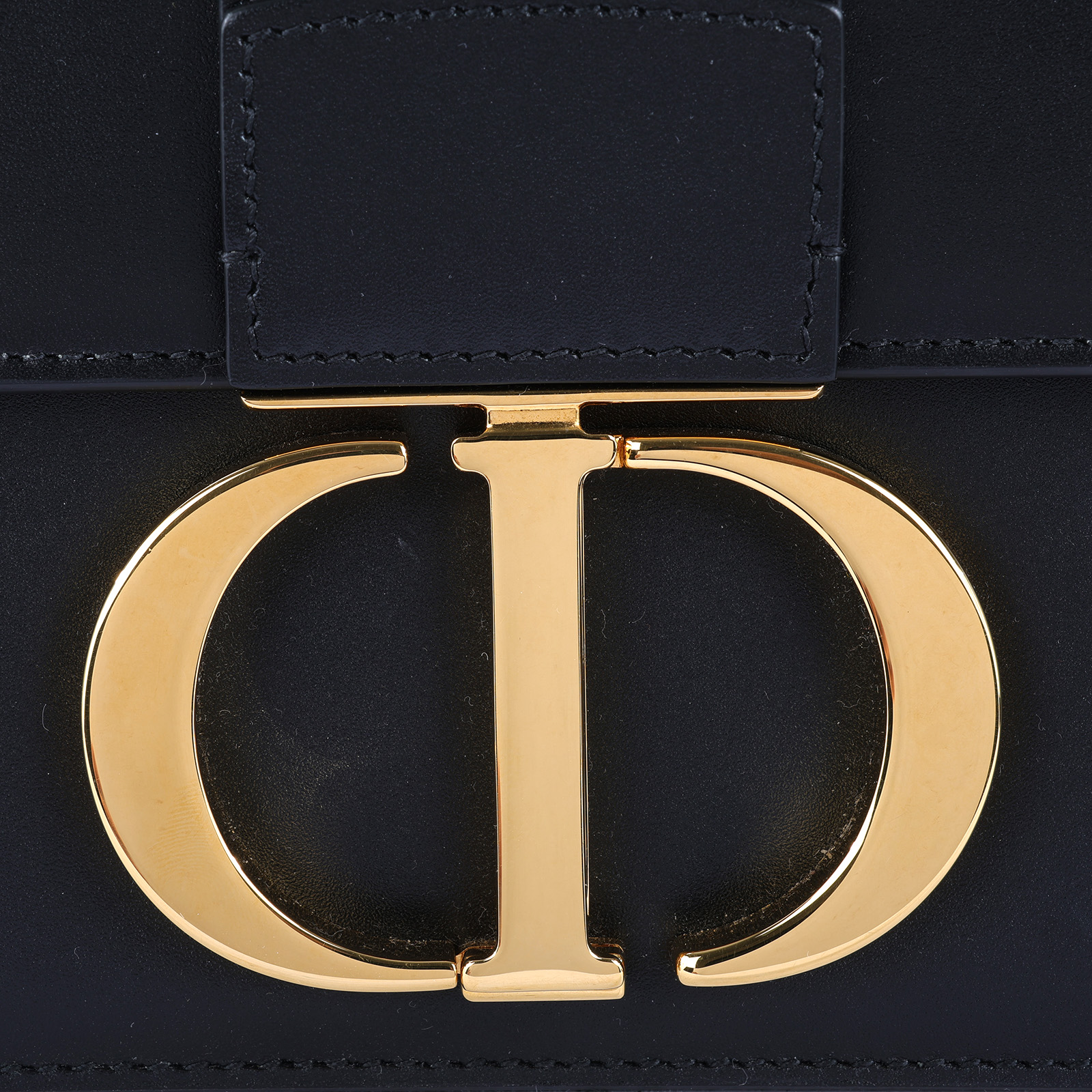 迪奧 CHRISTIAN DIOR 30 Montaigne 包 M9203UMOS 黑金蒙田30 防塵袋/保證卡