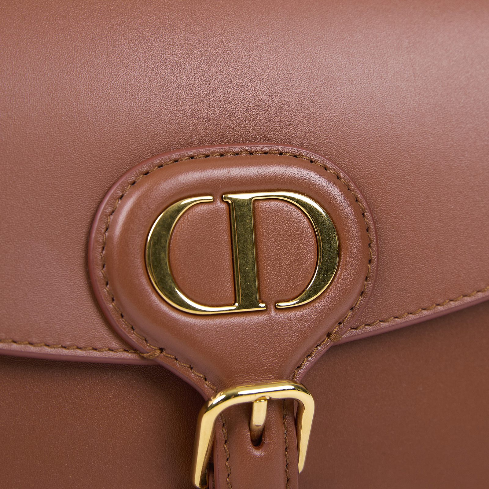 迪奧 CHRISTIAN DIOR Bobby 中型 包款 M9319UMOL 焦糖金扣BOBBY中號 原廠盒子/DUSTBAG/背帶/保證卡/購買證明/發票