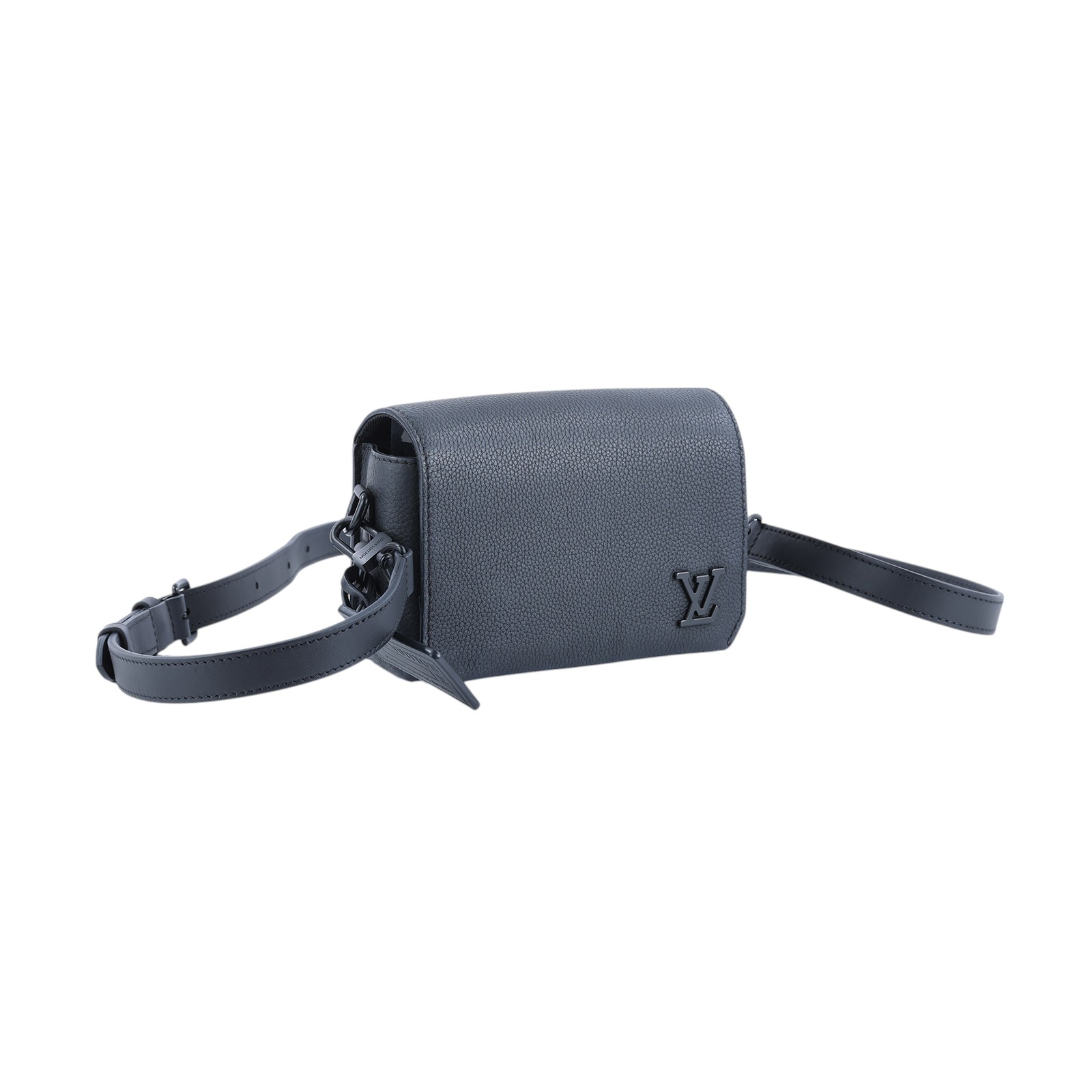 路易威登 LOUIS VUITTON 翻蓋隨身錢包 牛皮 黑色 M82085 晶片款 黑Aerogram隨身掀蓋包 背帶/吊牌