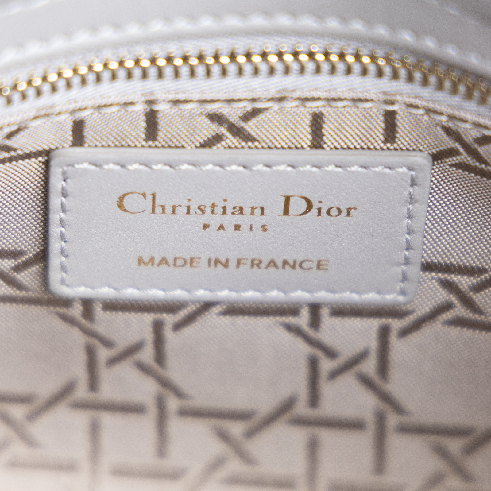 迪奧 CHRISTIAN DIOR Lady Dior 迷你 手提 肩背包 蛋白石灰色珠光 M0505OADU  原廠盒子/防塵袋/保證卡/背帶/發票/購買證明