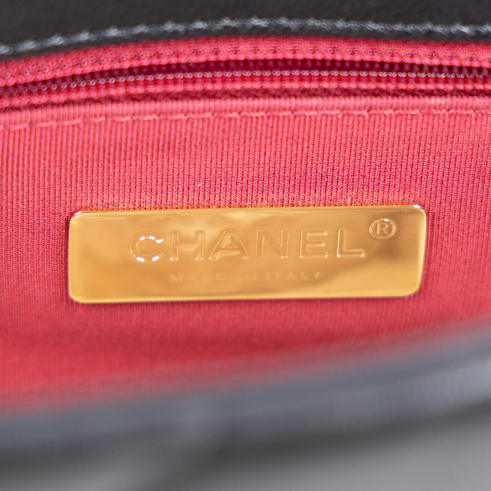 香奈兒 CHANEL 19 口蓋包 菱格紋 金銀鍊帶 手提 肩背包 AS1160 30開 黑金羊19包 26CM 保證卡