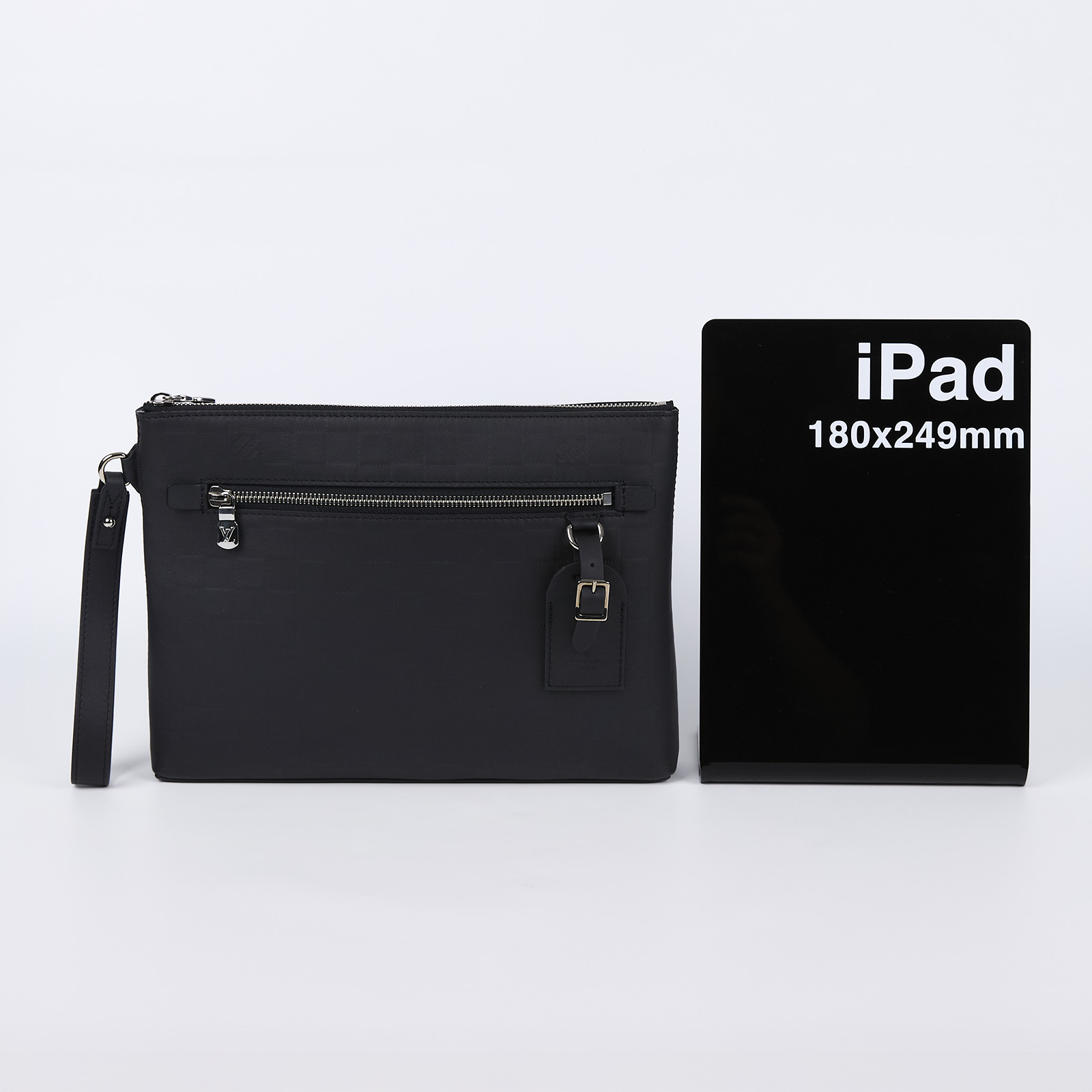 路易威登 LOUIS VUITTON Takeoff Pouch 手拿包 N40504 晶片款 黑棋盤格壓紋Takeoff手拿包 原廠盒子/防塵袋/吊牌/發票