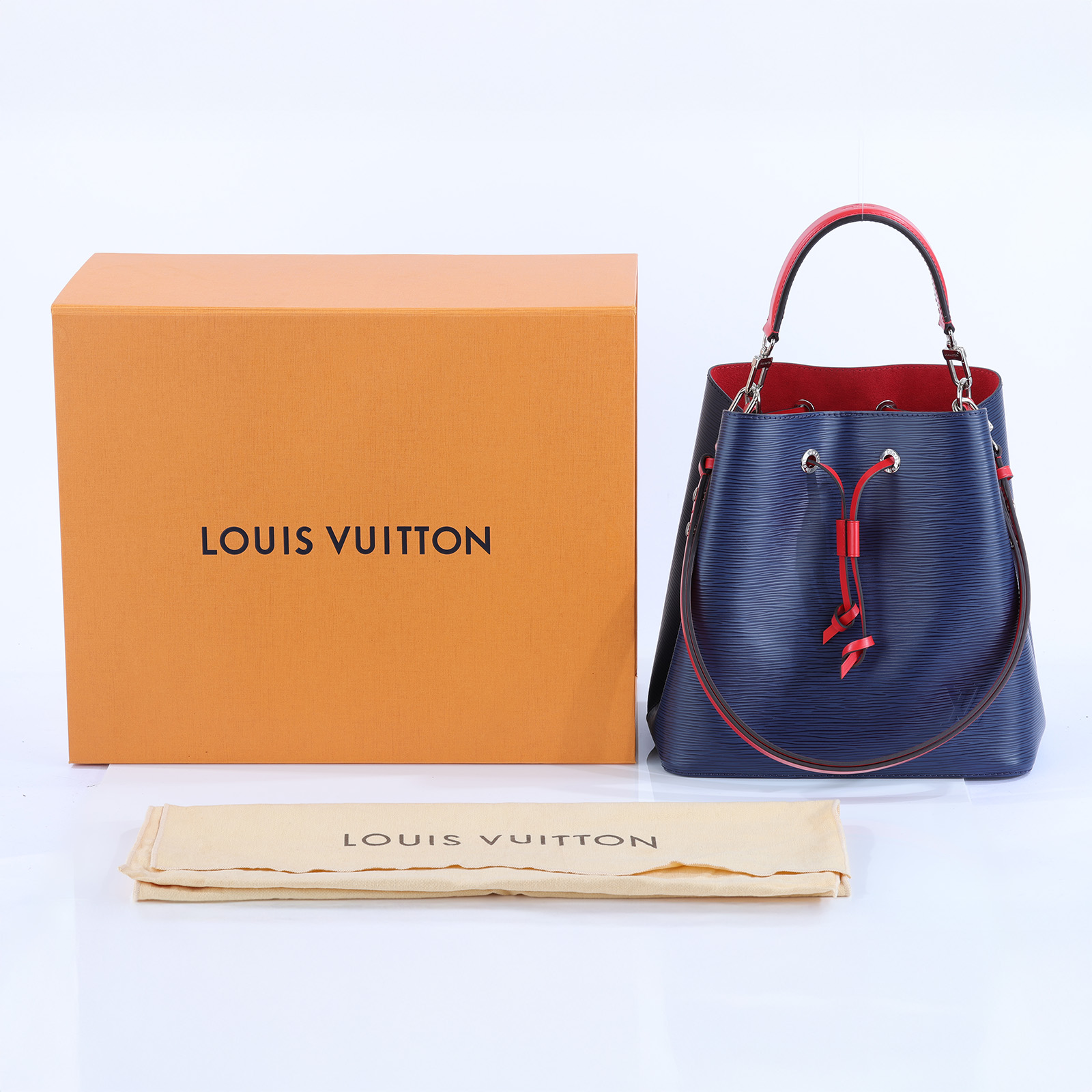 路易威登 LOUIS VUITTON NéoNoé Epi皮革 撞色束口斜 肩背水桶包 M54367 藍EPI內拼紅水桶包 原廠盒子/防塵袋/背帶2