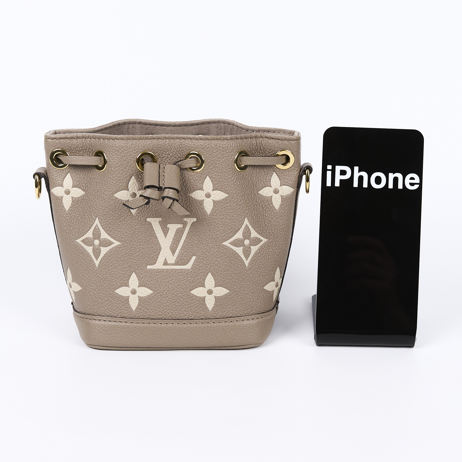 路易威登 LOUIS VUITTON Nano Noé 雙色 束口水桶包 M46291 晶片款 斑鳩灰NANO NOE水桶包 背帶2