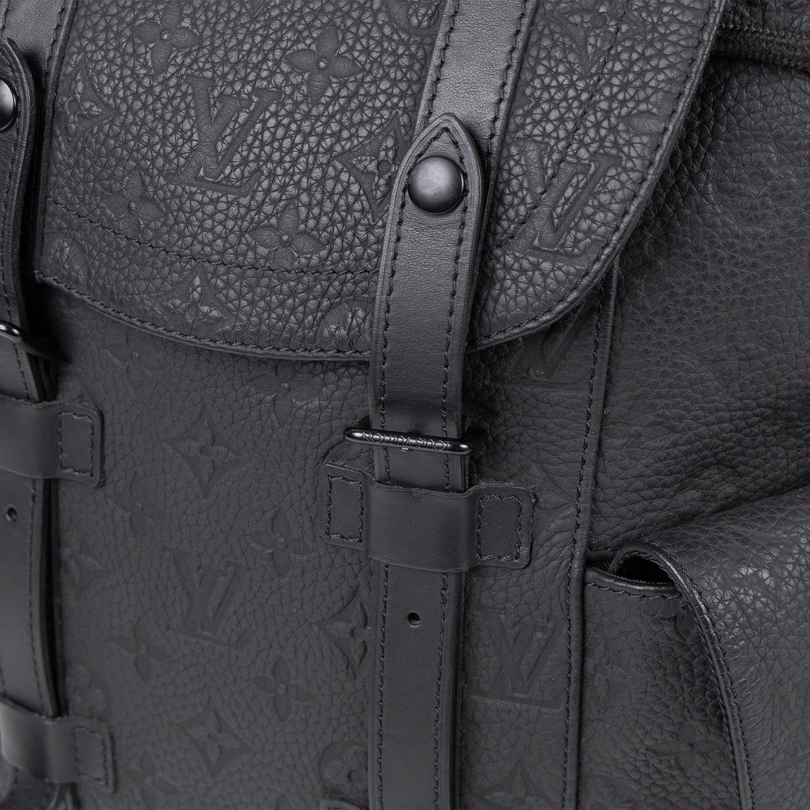 路易威登 LOUIS VUITTON Christopher PM 後背包 M20899 晶片款  原廠盒子/防塵袋/購買證明/發票(晶片消磁)