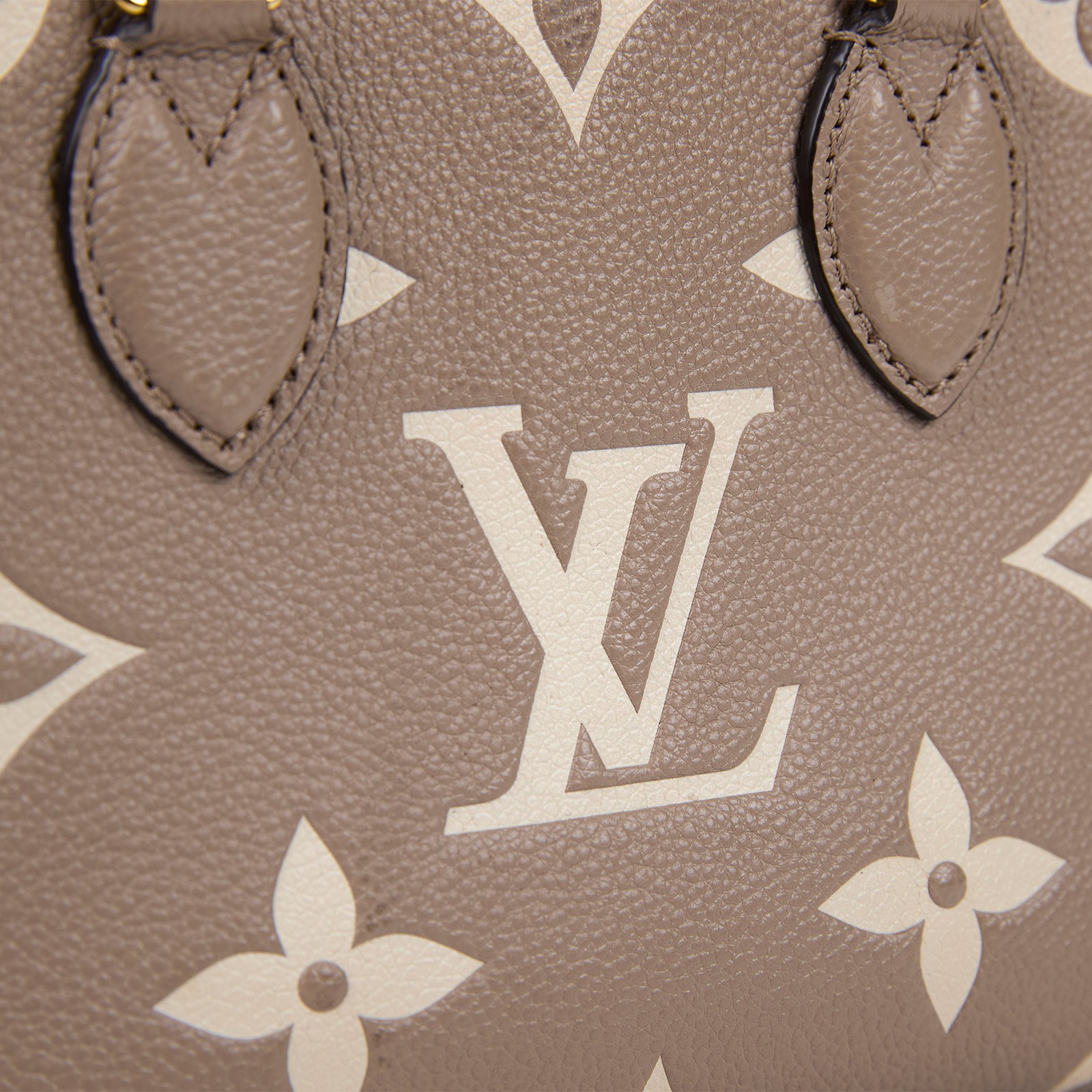 路易威登 LOUIS VUITTON OnTheGo BB 迷你 手提袋 單肩包 Dove 灰色 Cream色 M47054 晶片款  原廠盒子/防塵袋/背帶/購買證明