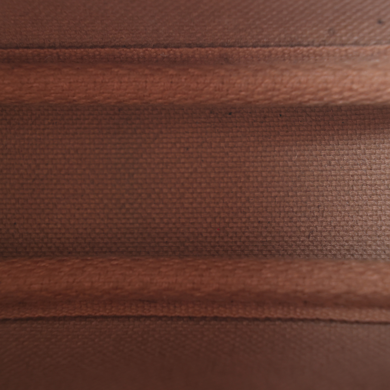 路易威登 LOUIS VUITTON Pochette Accessoires Trunks & Locks 鏈帶包 M60417  原廠盒子/防塵袋