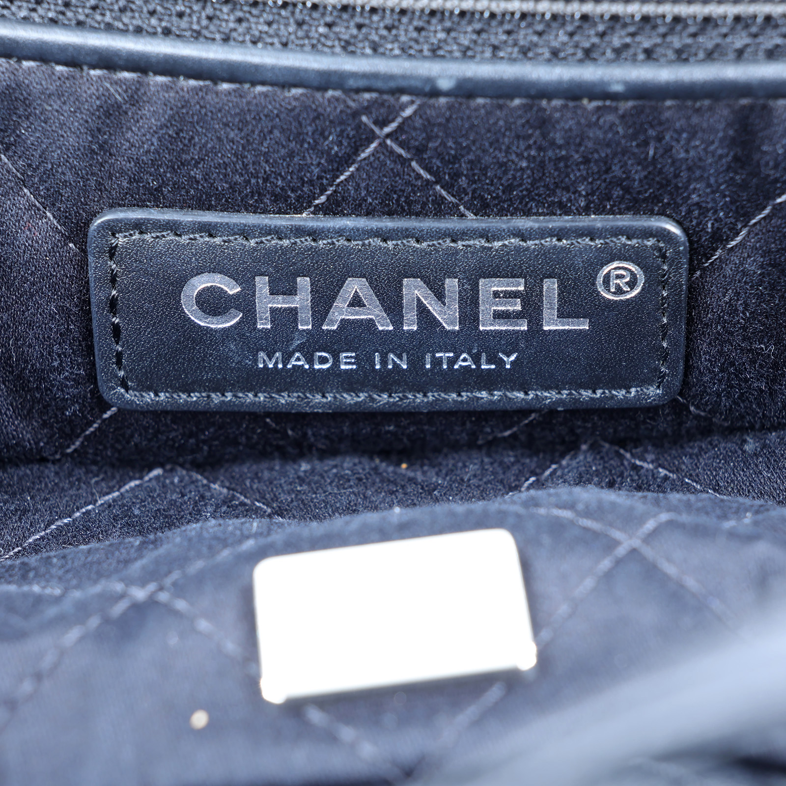 香奈兒 CHANEL 22 中型 束口包 AS3261 晶片款 黑銀22包 小號 防塵袋