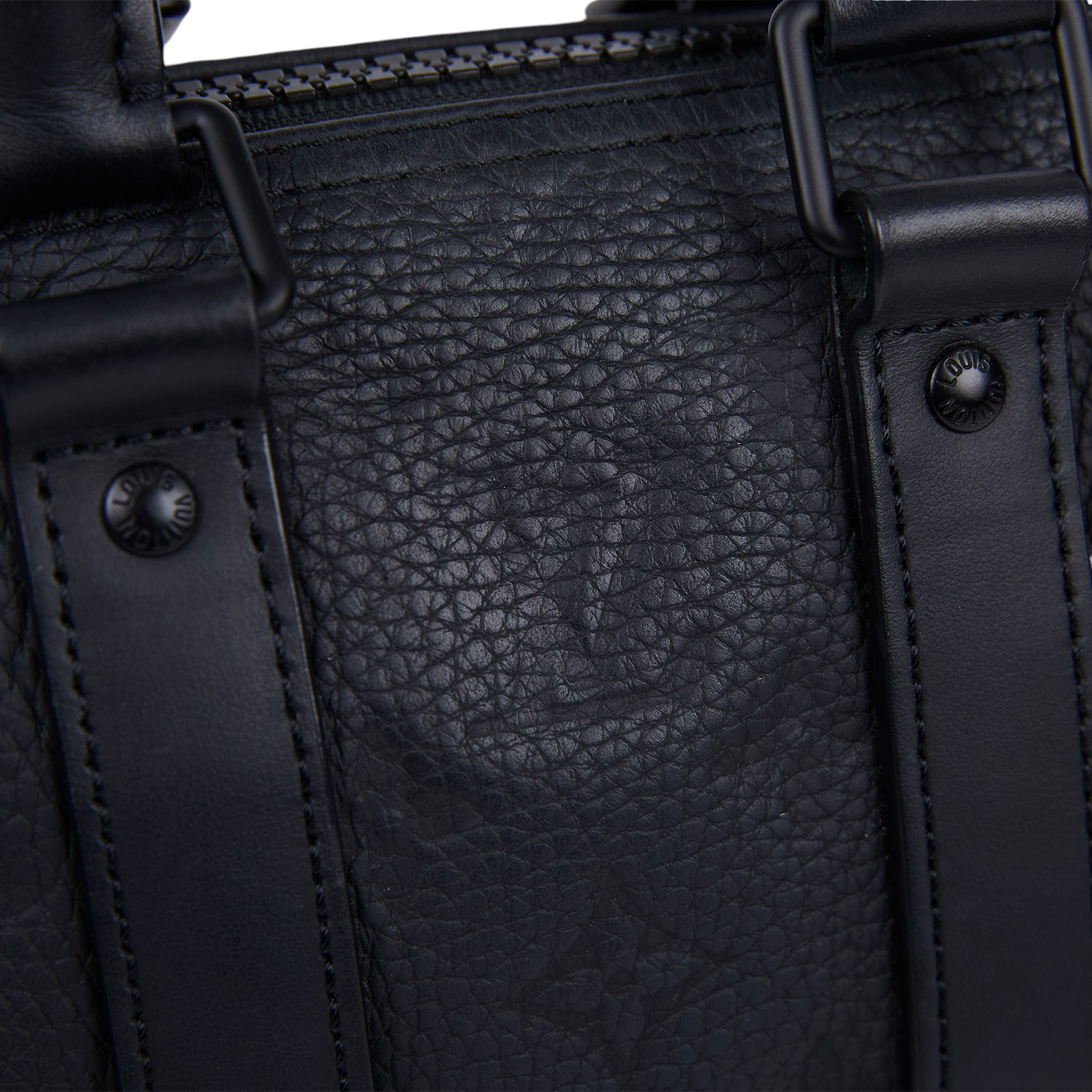 路易威登 LOUIS VUITTON Keepall Bandoulière 25 經典壓紋牛皮 手提 肩背 波士頓包 M20900 晶片款  背帶/吊牌