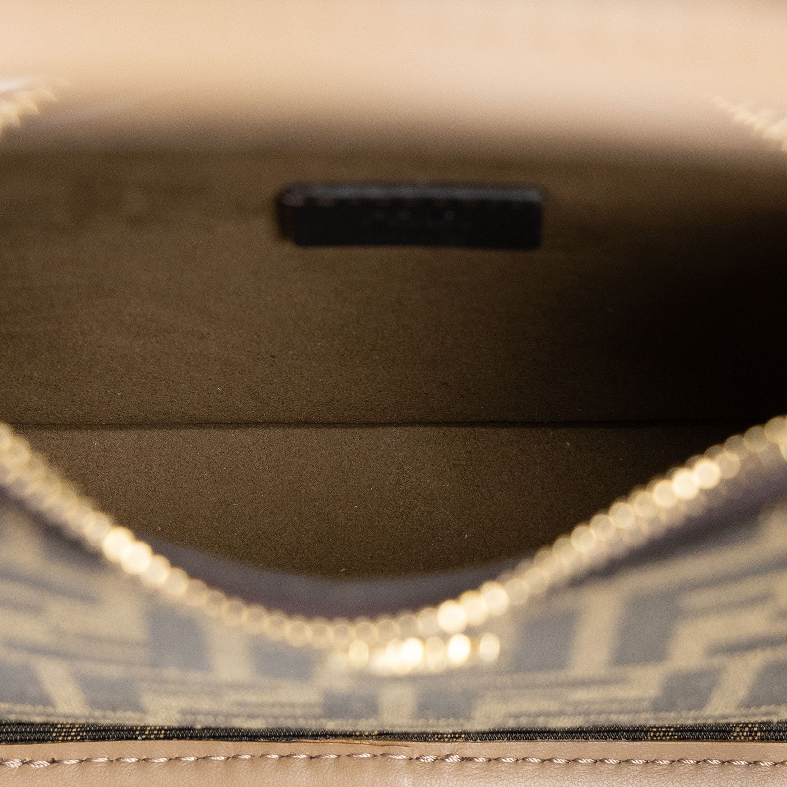 芬迪 FENDI Fendessence 迷你手提包 8BS094ALP3 原花FF腋下包 防塵袋