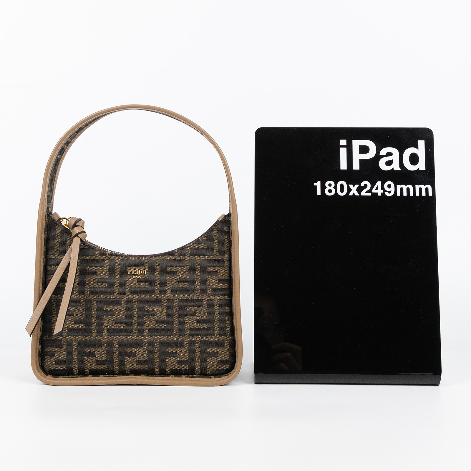 芬迪 FENDI Fendessence 迷你手提包 8BS094ALP3 原花FF腋下包 防塵袋