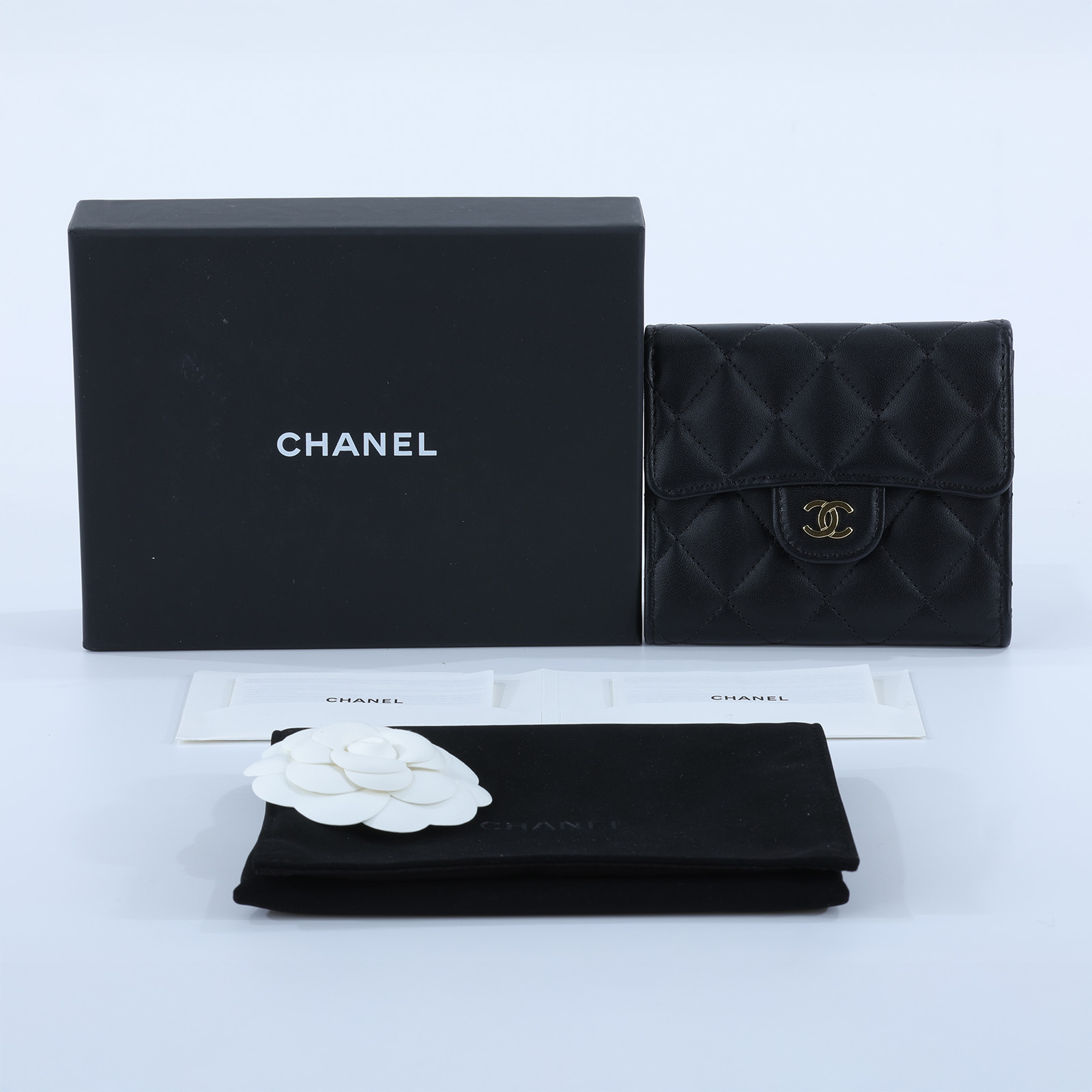 香奈兒 CHANEL 經典 小型 口蓋 皮夾 短夾  AP0231 黑金羊三折短夾 原廠盒子/防塵袋