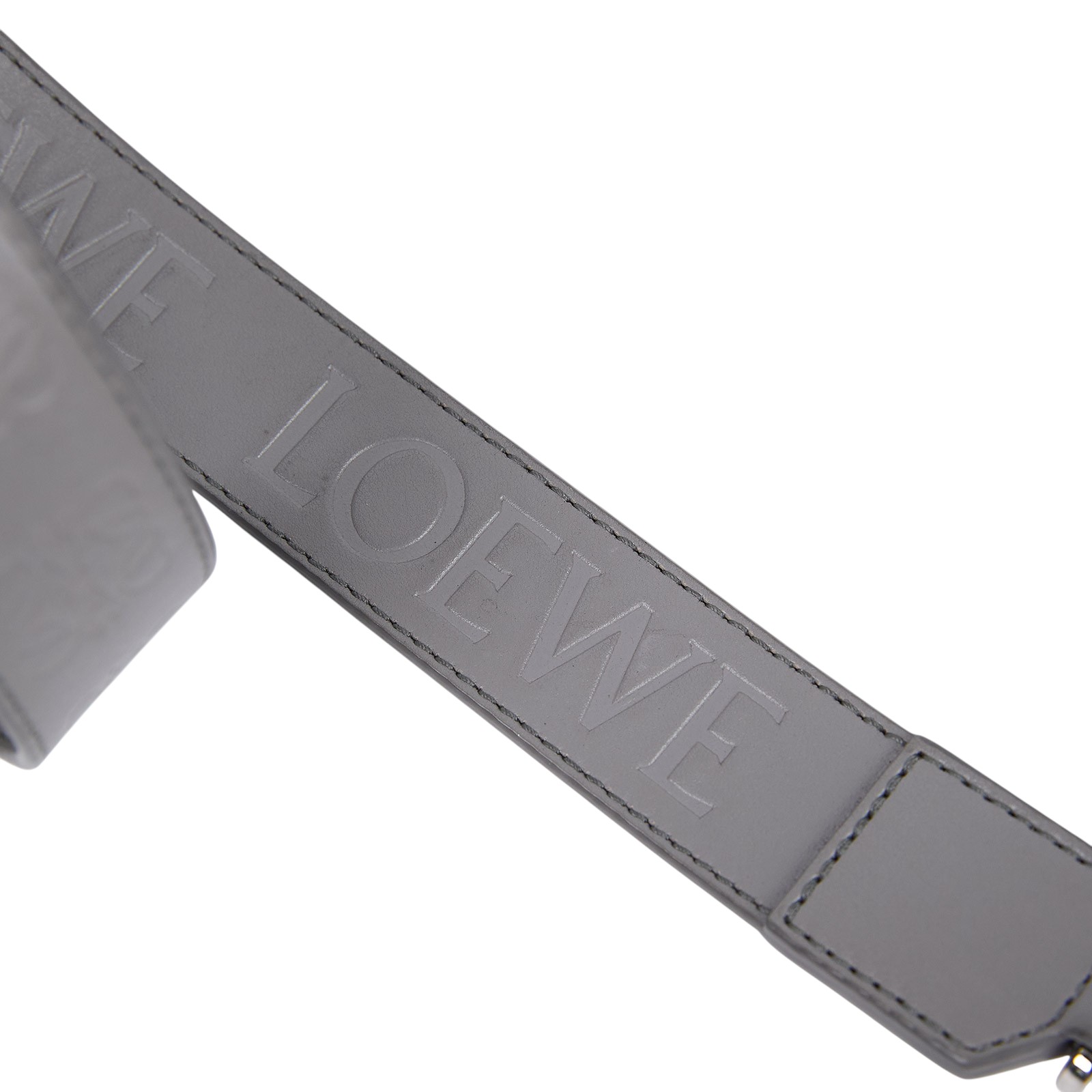 羅意威 LOEWE Anagram 小牛皮 背帶  灰LOGO背帶 無附屬品