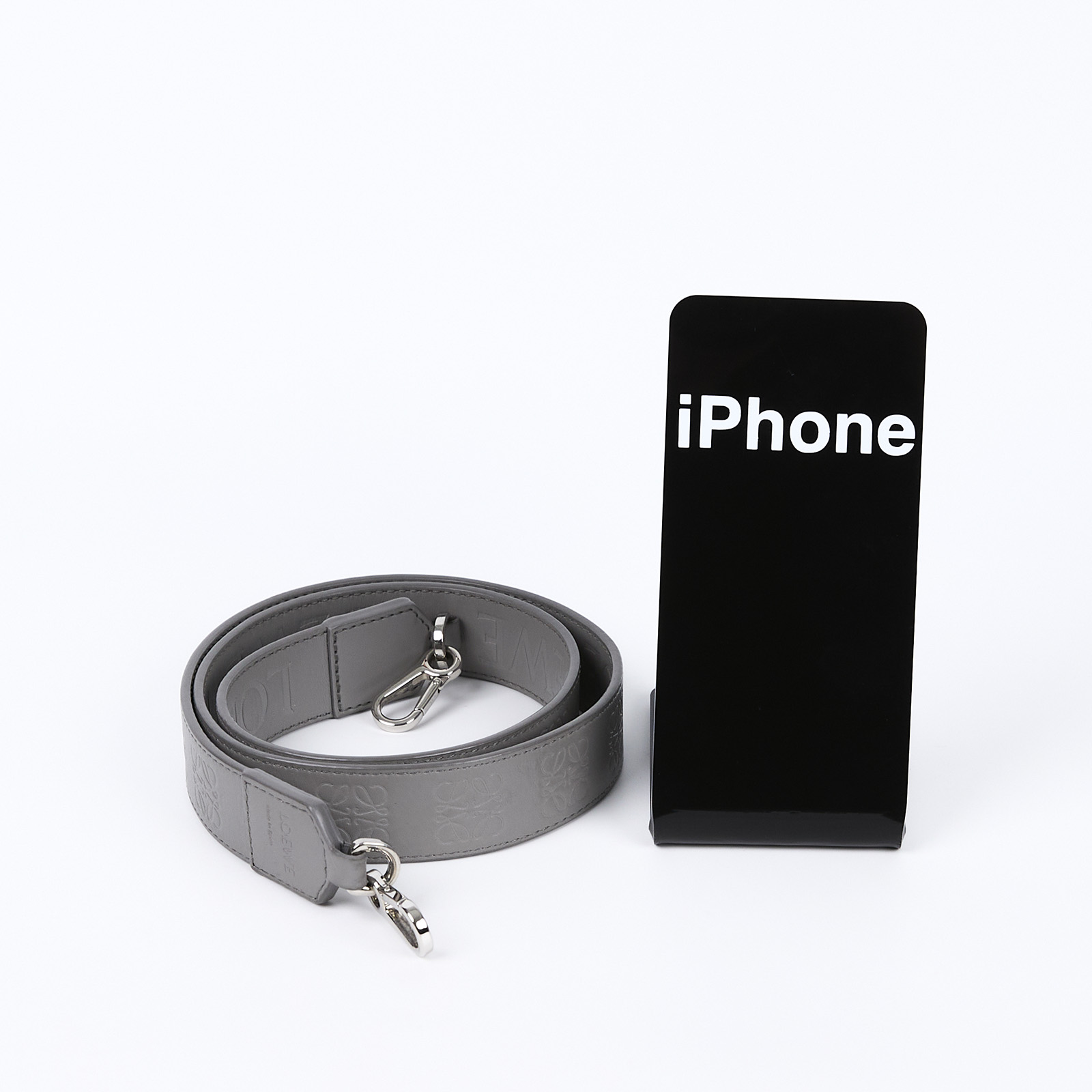 羅意威 LOEWE Anagram 小牛皮 背帶  灰LOGO背帶 無附屬品