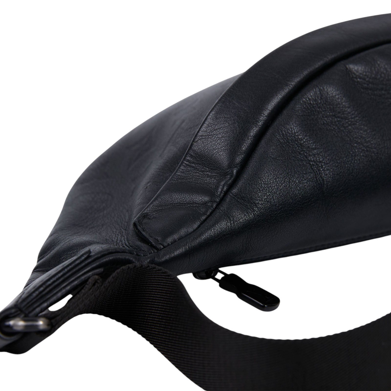 路易威登 LOUIS VUITTON Discovery 壓花小牛皮 腰包 黑色 M44388 黑壓紋DISCOVERY腰包 原廠盒子/防塵袋/購買證明/發票