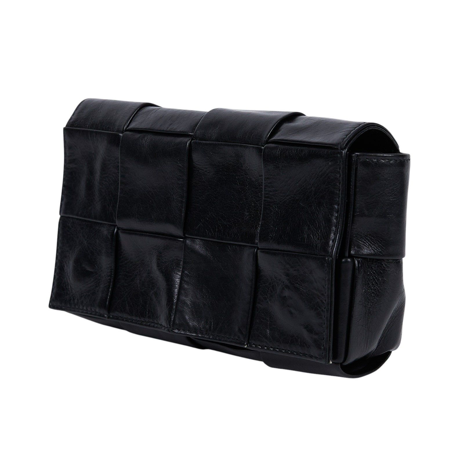 寶緹嘉 BOTTEGA VENETA Cassette 斜挎包 651053VCQ 晶片款 黑油蠟皮CASSETTE 4x2 背帶