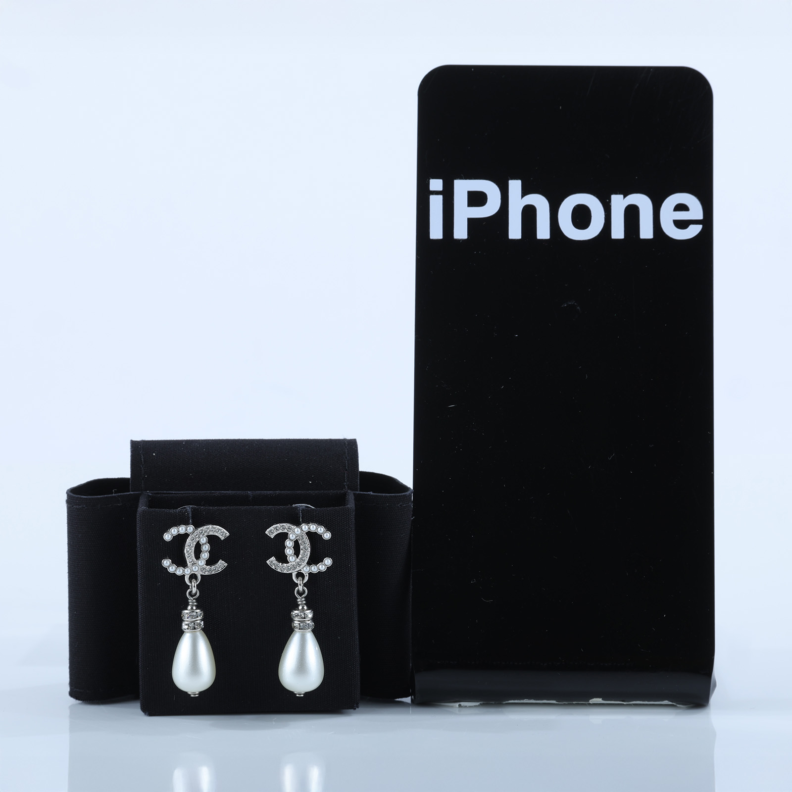 香奈兒 CHANEL 耳釘 B24S 銀色水鑽珍珠垂墜耳環 原廠盒子/防塵袋