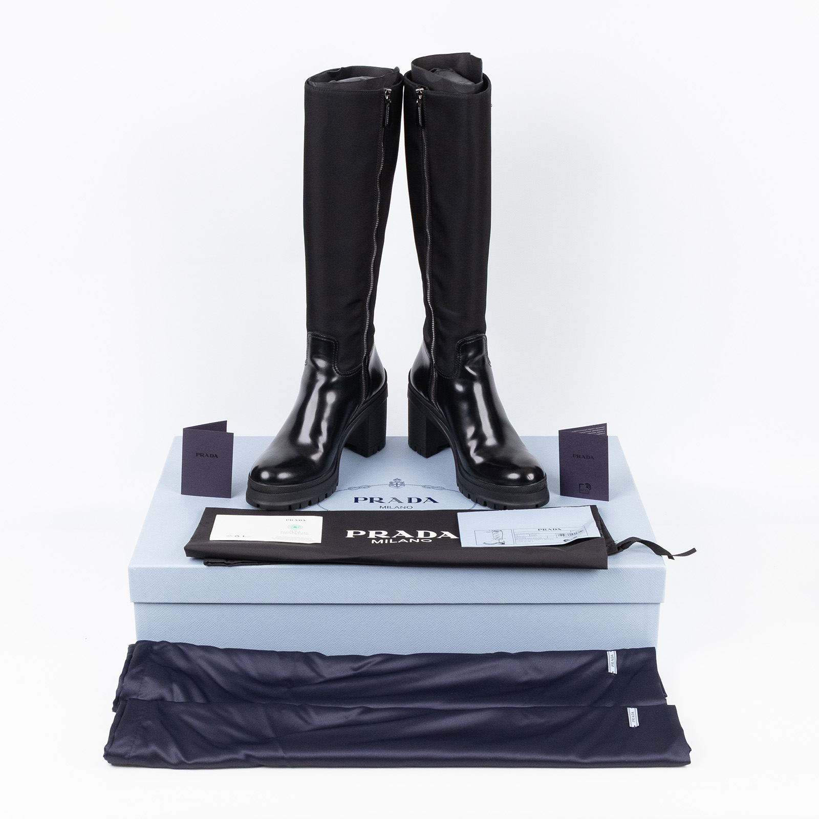 普拉達 PRADA 尼龍長靴 1W011N_3LFU_37 黑亮面皮革拼尼龍靴#37 原廠盒子/防塵袋3