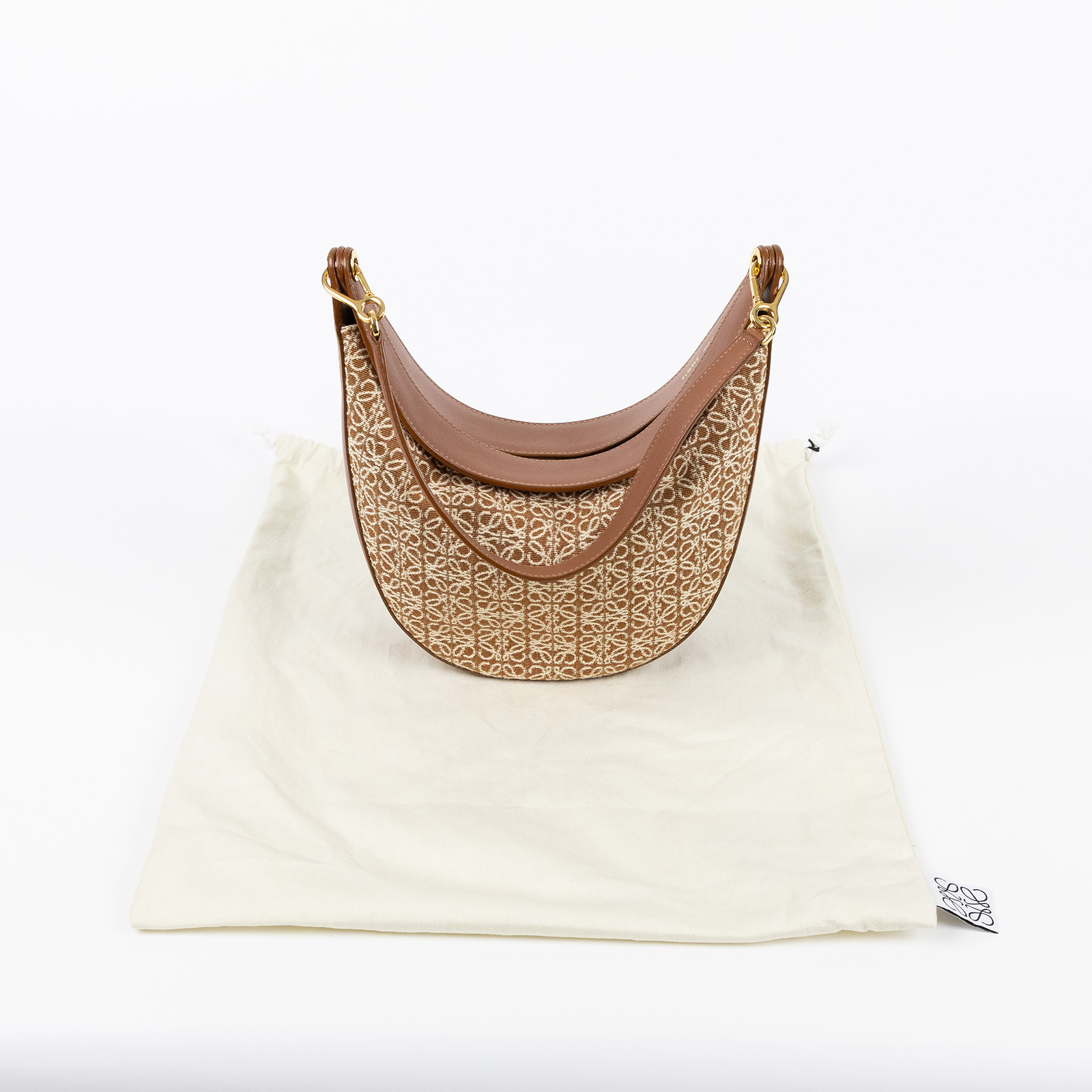 羅意威 LOEWE Luna 手袋 小型 A923PL9X01 焦糖帆布LUNA半月包 防塵袋/背帶