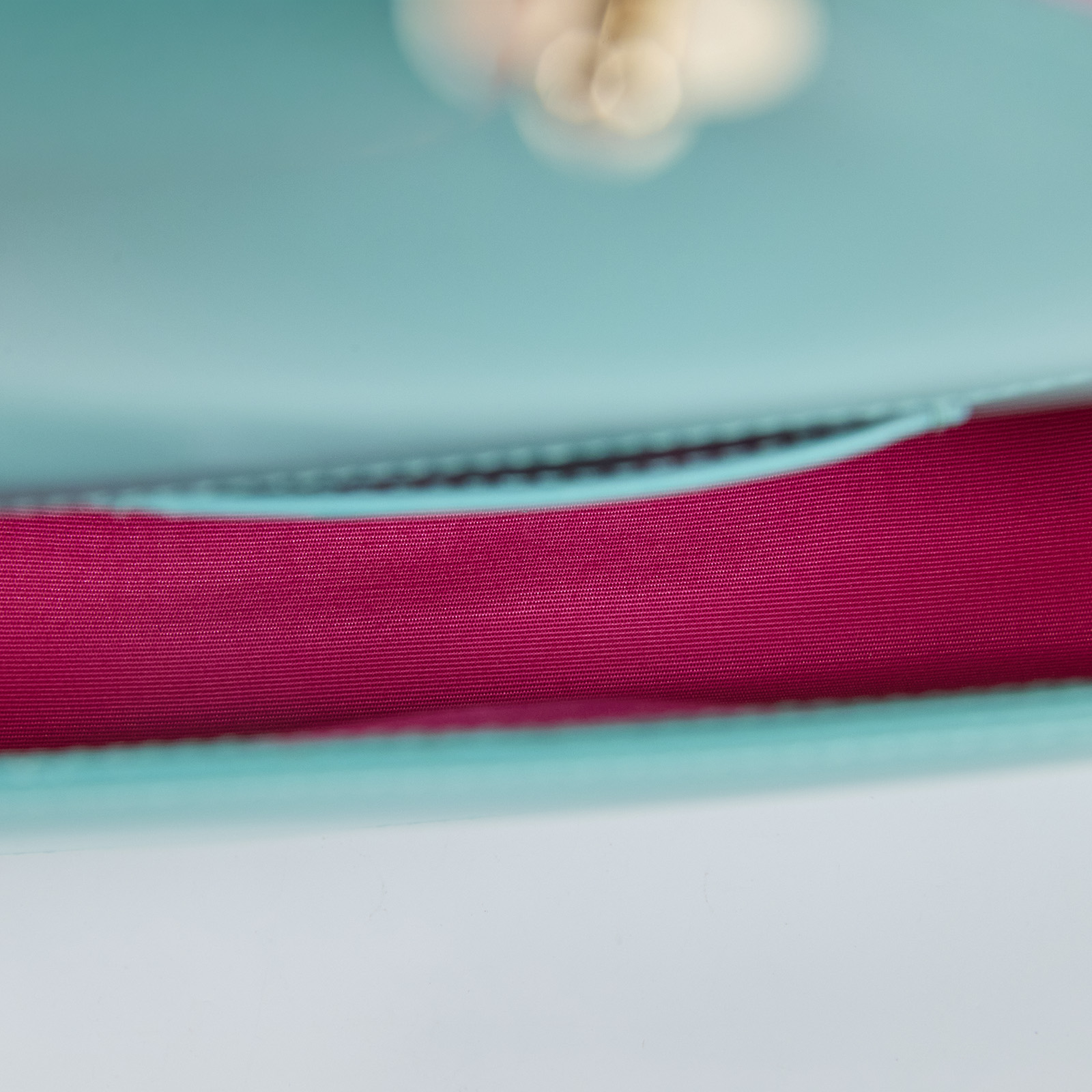 寶格麗 BVLGARI Serpenti Forever 口蓋包 289543 藍綠拚螢光粉蛇頭包 背帶/防塵袋/MIRROR/購買證明/保證卡/雨衣