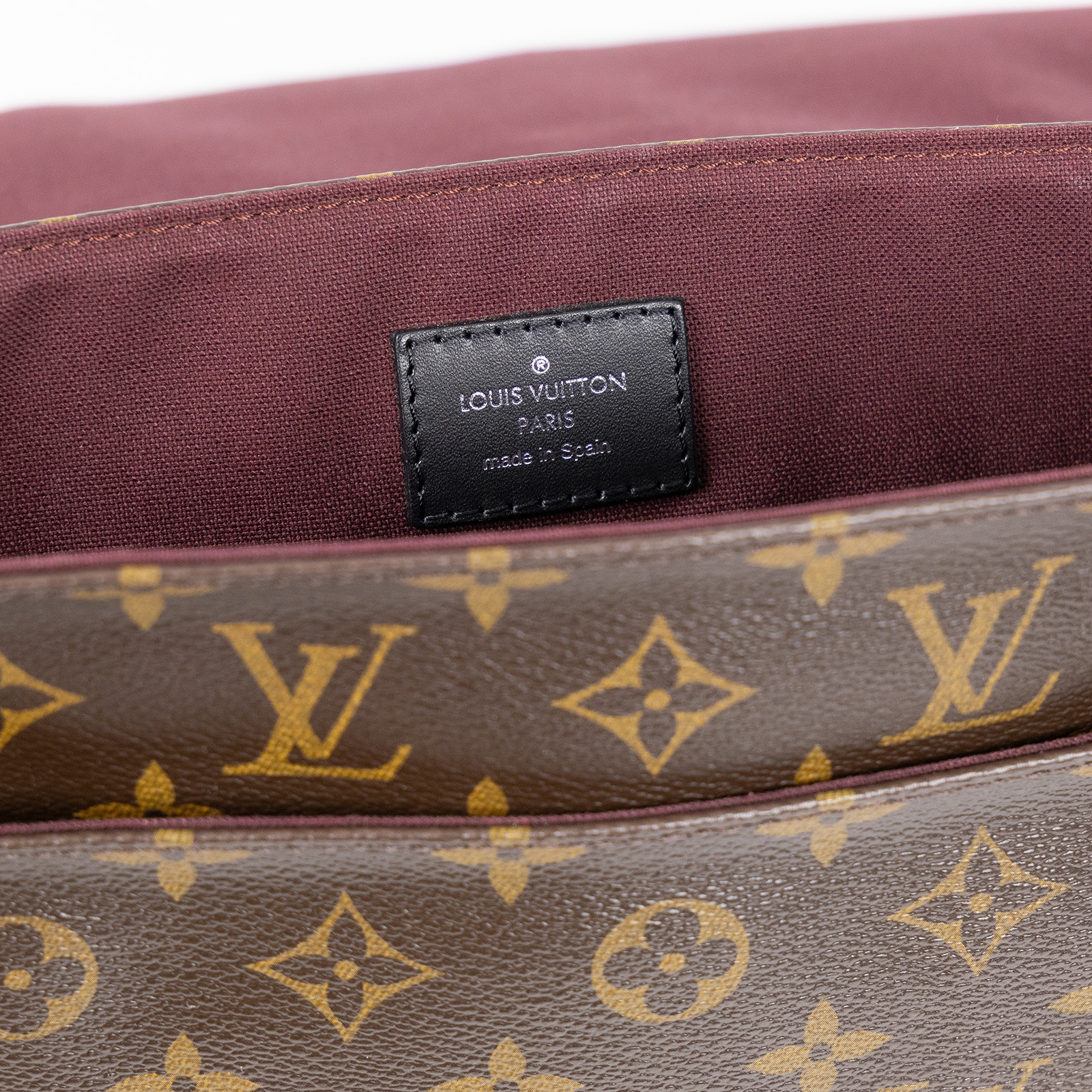 路易威登 LOUIS VUITTON District MM 肩背包 M40934 原花District MM郵差包 原廠盒子/防塵袋