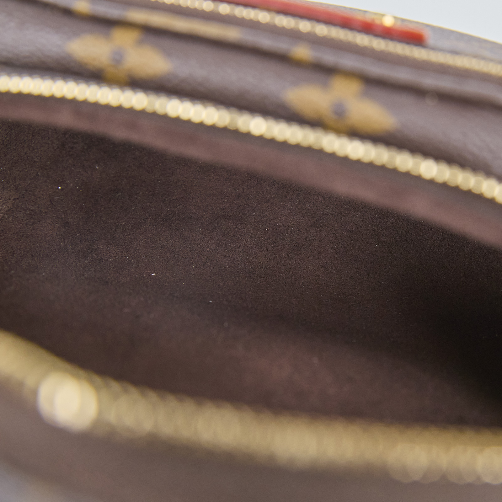 路易威登 LOUIS VUITTON Mini Bumbag 迷你 腰包 鏈條 單肩包 M82335 晶片款  原廠盒子/防塵袋/背帶2/購買證明