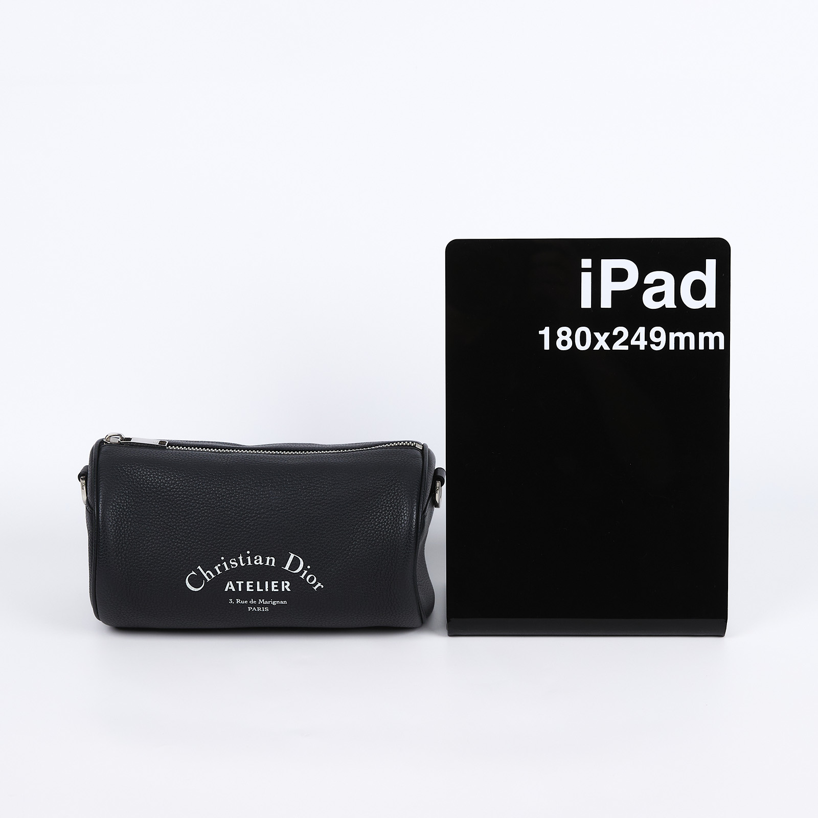 迪奧 CHRISTIAN DIOR Roller Bag 斜背包 滾筒包 1ATPO061XXX 黑ROLLER圓筒包 防塵袋/背帶