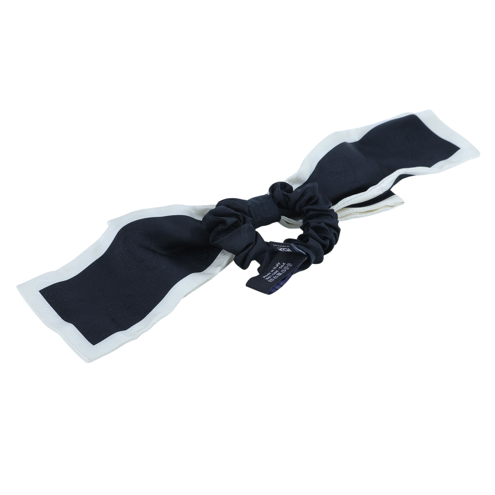 香奈兒 CHANEL 蝴蝶結髮圈 真絲 Logo 山茶花 黑色 AA7530 蝴蝶結髮圈 原廠盒子/購買證明