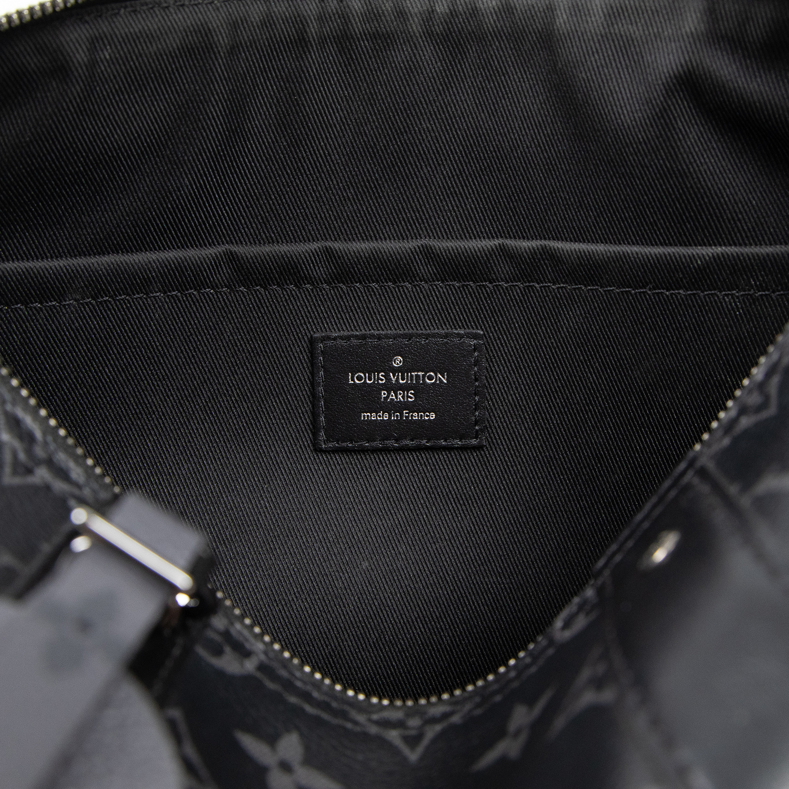 路易威登 LOUIS VUITTON City Keepall Eclipse帆布 拉鍊 斜背包 黑色 M45936 晶片款  防塵袋/背帶/吊牌
