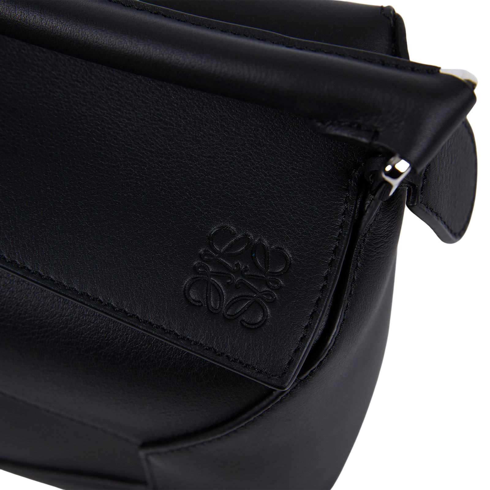 羅意威 LOEWE Mandragora small Puzzle bag 肩背 斜背包 A510P60X41  防塵袋/背帶/購買證明