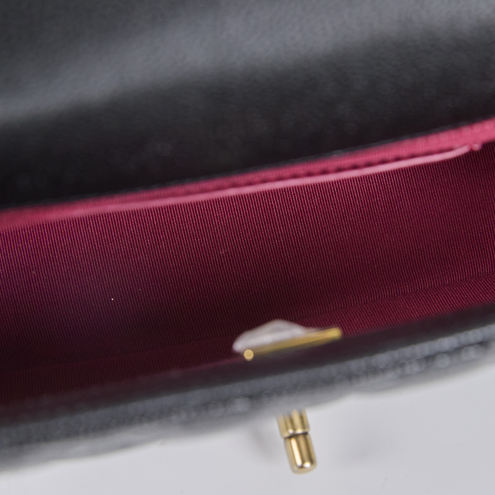 香奈兒 CHANEL 金幣  斜背 肩背口蓋包 AS3467 晶片款 黑金荔枝牛皮穿鍊鑲邊肩背包 原廠盒子/防塵袋