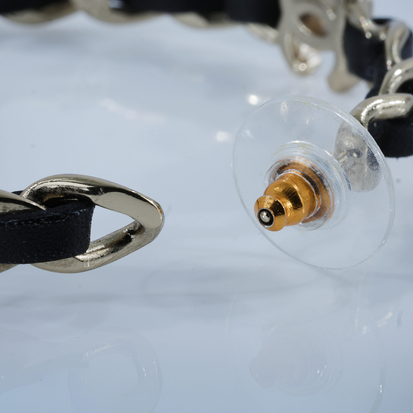 香奈兒 CHANEL 雙C 皮穿練 大圈 耳環 B20V 皮穿繩大圈耳環 無附屬品