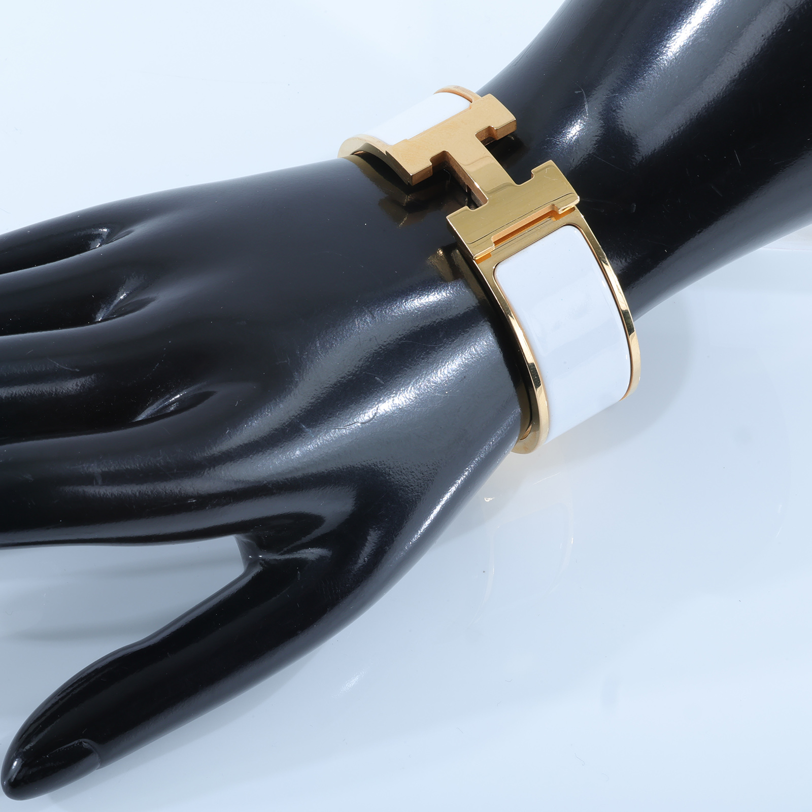 愛馬仕 Hermes Clic H PM 寬版 手環 白色 H300001Fv31GM FI 01 58 白金CLIC H 手環 寬版 PM 無附屬品