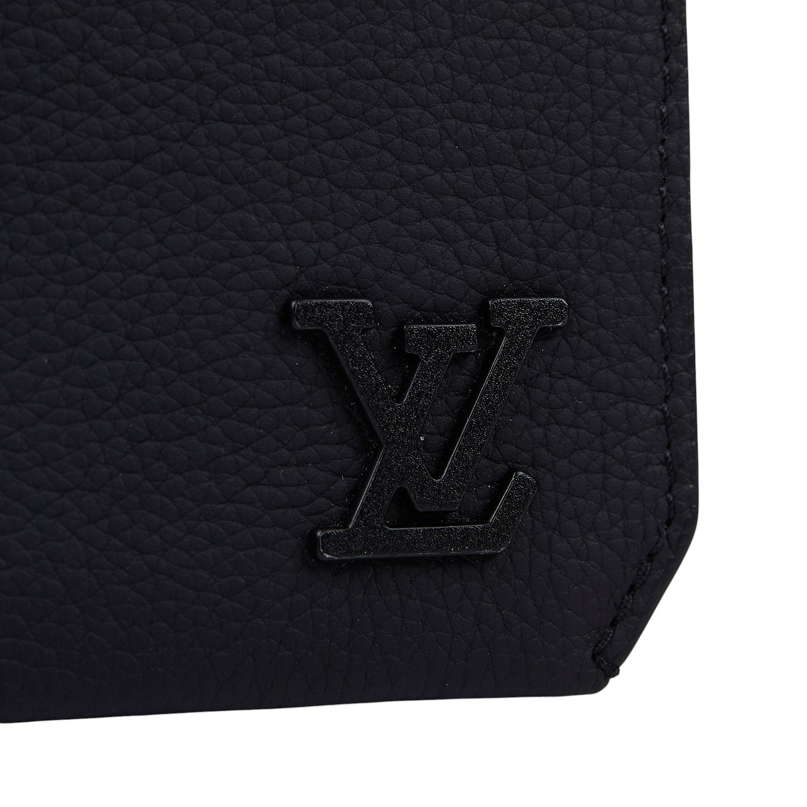 路易威登 LOUIS VUITTON 翻蓋隨身錢包 牛皮 黑色 M82085 晶片款 黑牛皮翻蓋隨身錢包 原廠盒子/防塵袋/背帶/吊牌
