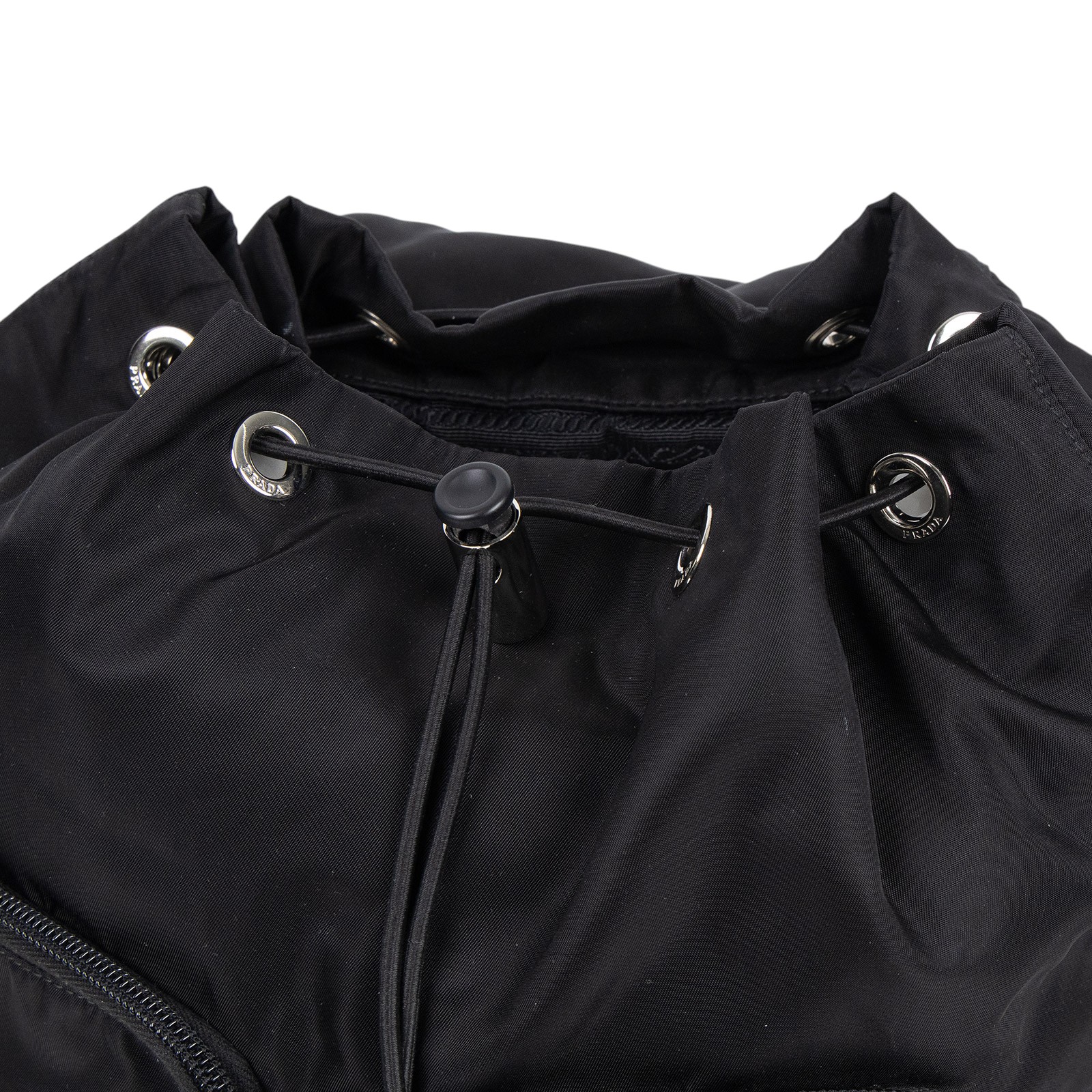 普拉達 PRADA Re-Nylon 後背包 1BZ070_ZOT 黑尼龍後背包 無附屬品