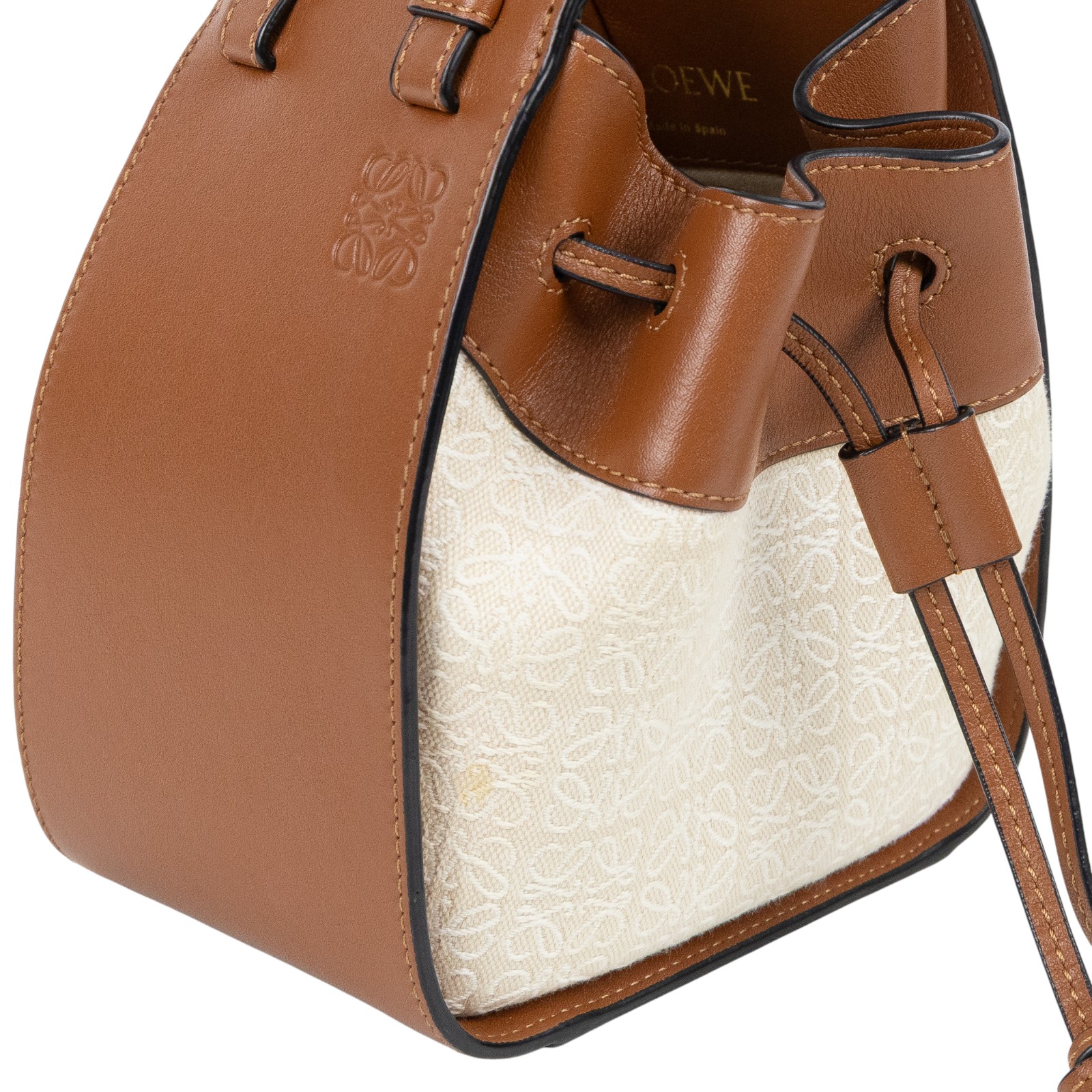 羅意威 LOEWE Mini Hammock drawstring 迷你 小牛皮 肩背 吊床包 A538V07X11  防塵袋/背帶