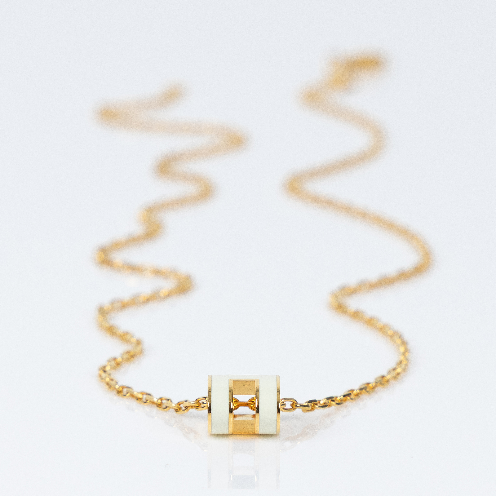 愛馬仕 Hermes Mini Pop H 耳釘 白色 H608002Fv49 ST 02 90 白金MINI POP H項鍊 原廠盒子/內襯