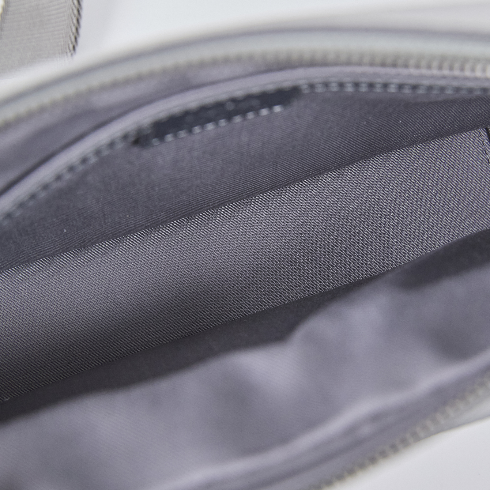 迪奧 CHRISTIAN DIOR Rider 2 拉鍊 郵差包 1ESPO340LLG 灰漸層RIDER 2.0拉鍊郵差包 防塵袋