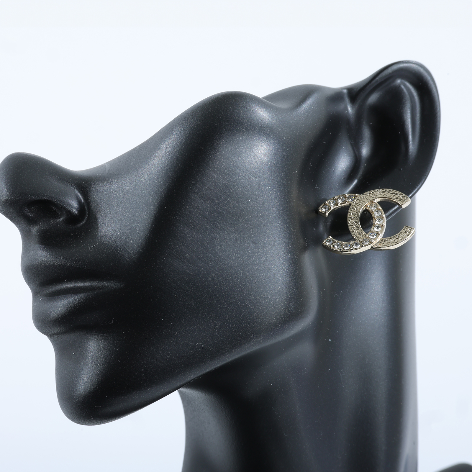 香奈兒 CHANEL CC LOGO 耳環 耳釘 ABA227ABA227/B23P 金色雙C水鑽耳環 原廠盒子/內襯/購買證明影本