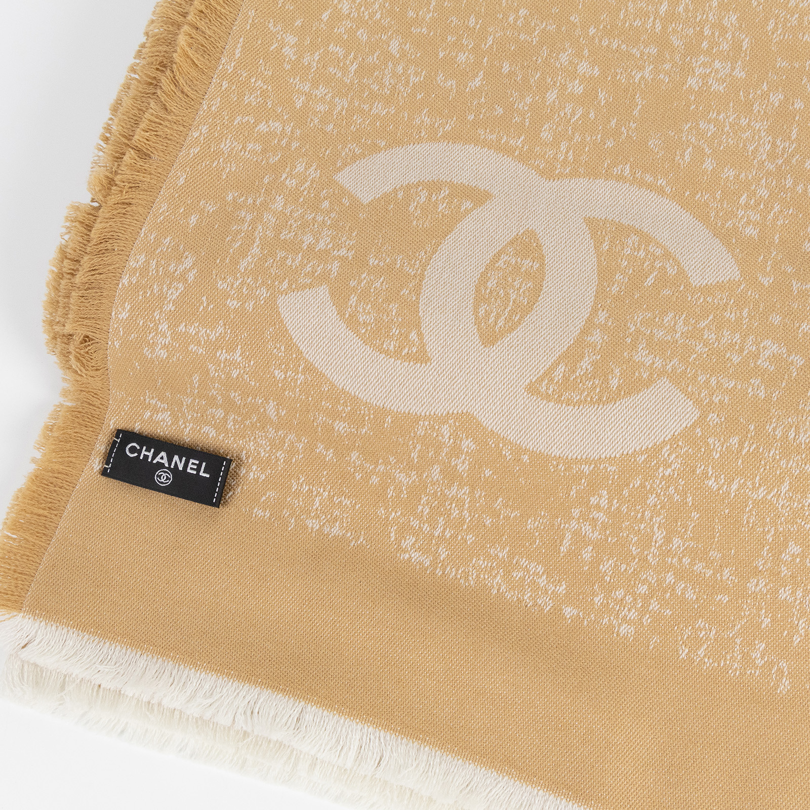 香奈兒 CHANEL CC LOGO 羊絨 披肩  奶茶雙C流蘇圍巾 原廠盒子
